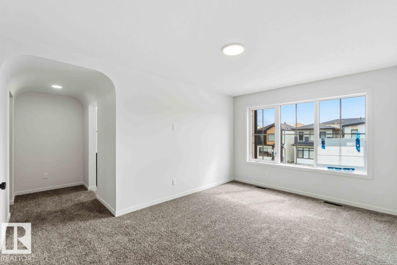 Photo 10 at 22522 83a Avenue NW, Rosenthal, Edmonton