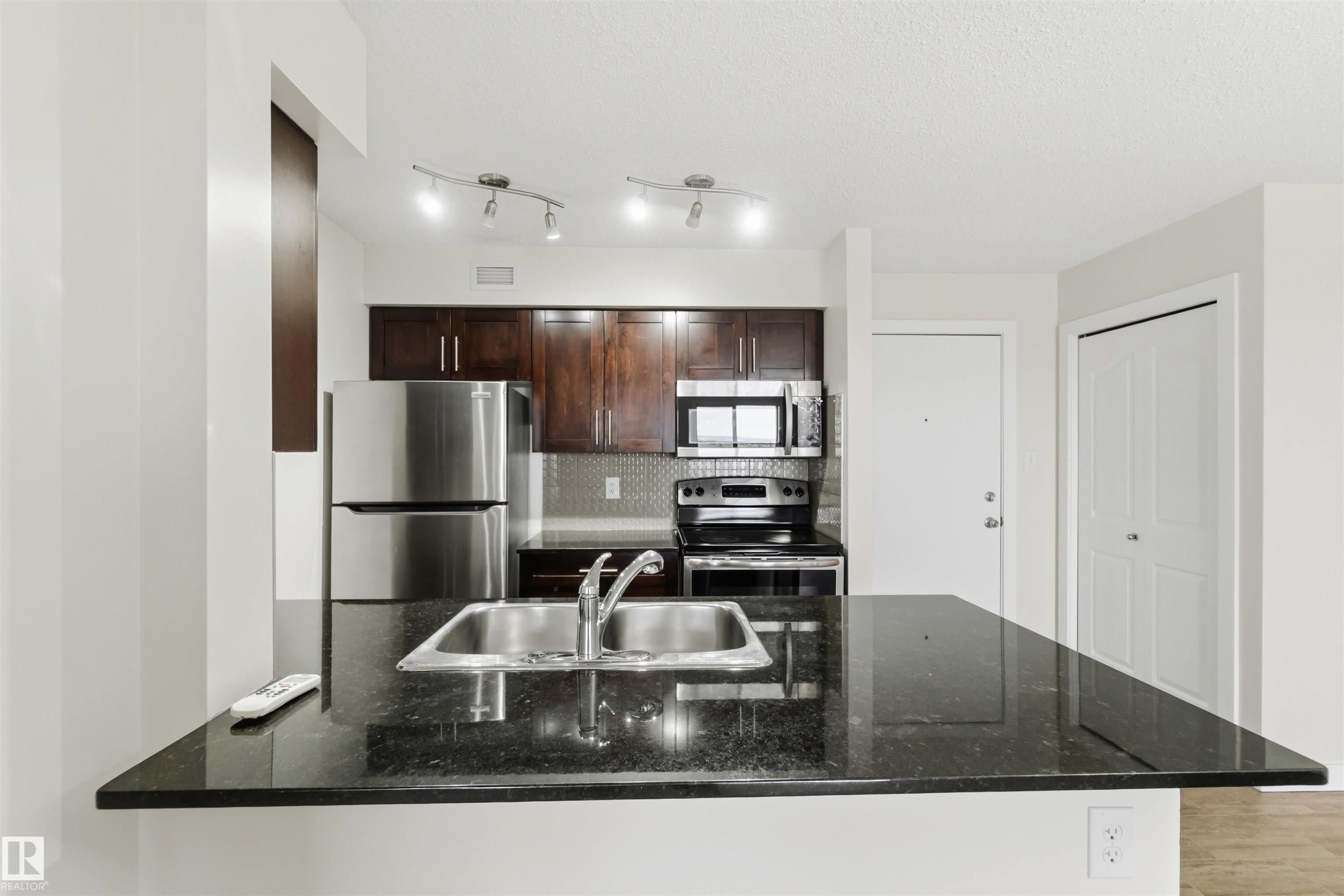 Photo 9 at 403 - 270 Mcconachie Drive NW, McConachie Area, Edmonton