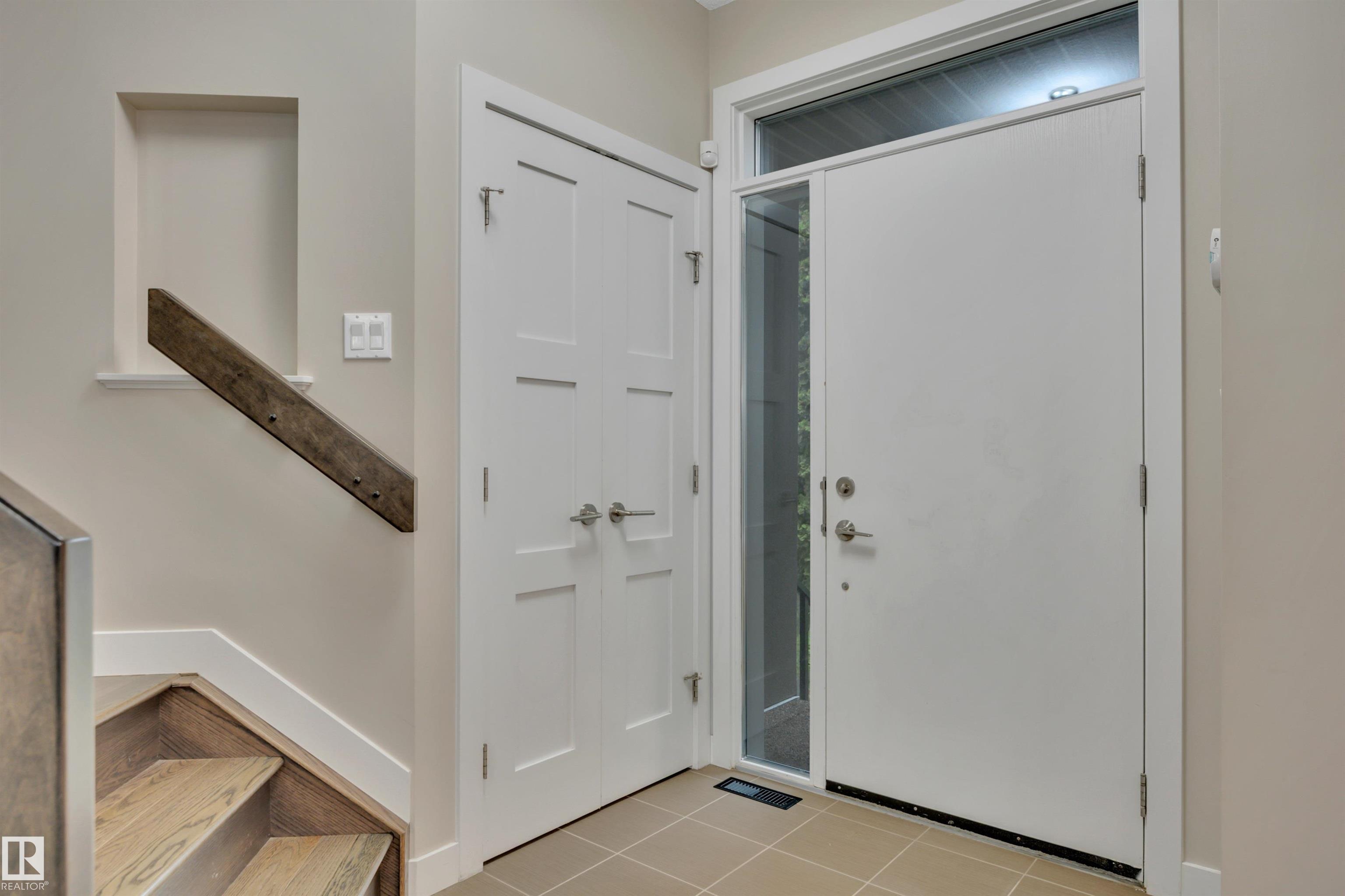 Photo 3 at 10951 81 Avenue NW, Garneau, Edmonton