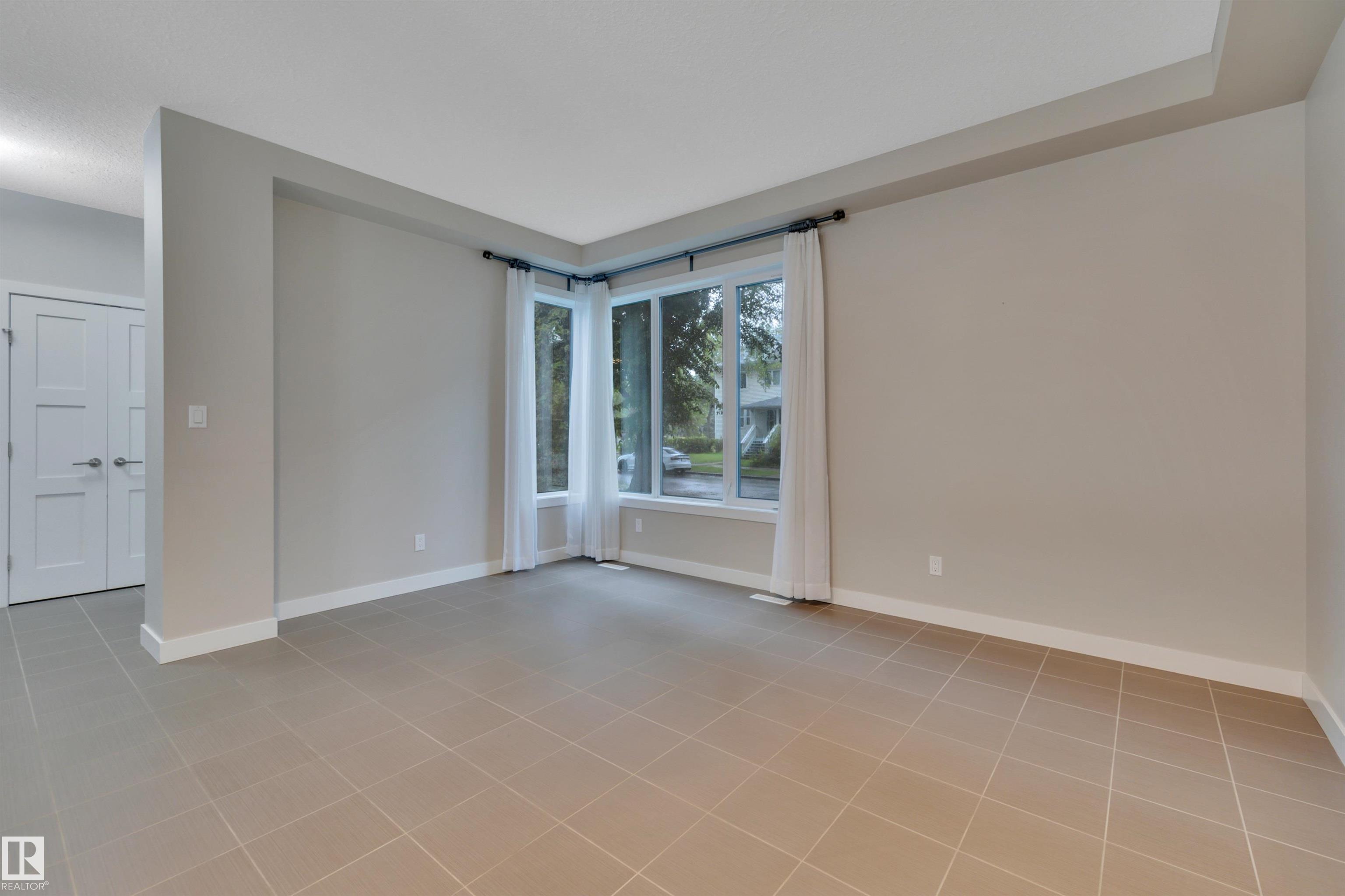 Photo 7 at 10951 81 Avenue NW, Garneau, Edmonton