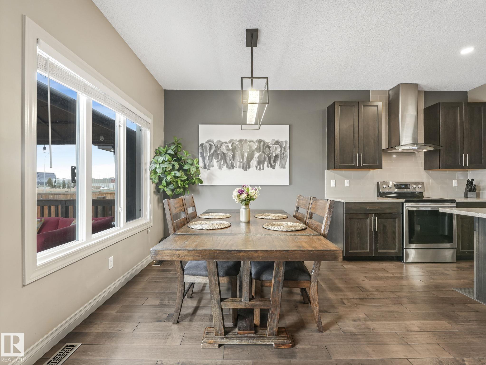 Photo 18 at 16412 12 Avenue SW, Glenridding Heights, Edmonton