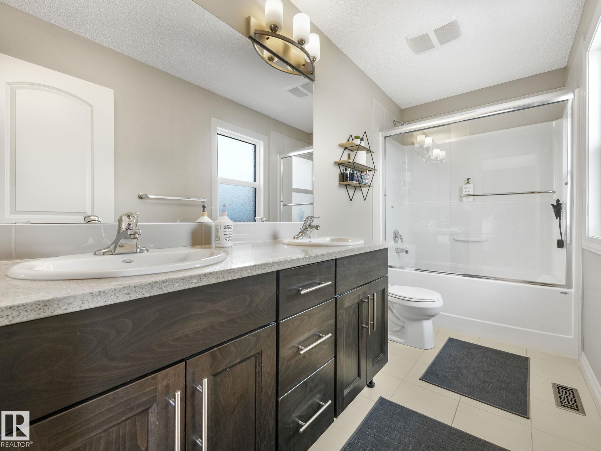 Photo 37 at 16412 12 Avenue SW, Glenridding Heights, Edmonton