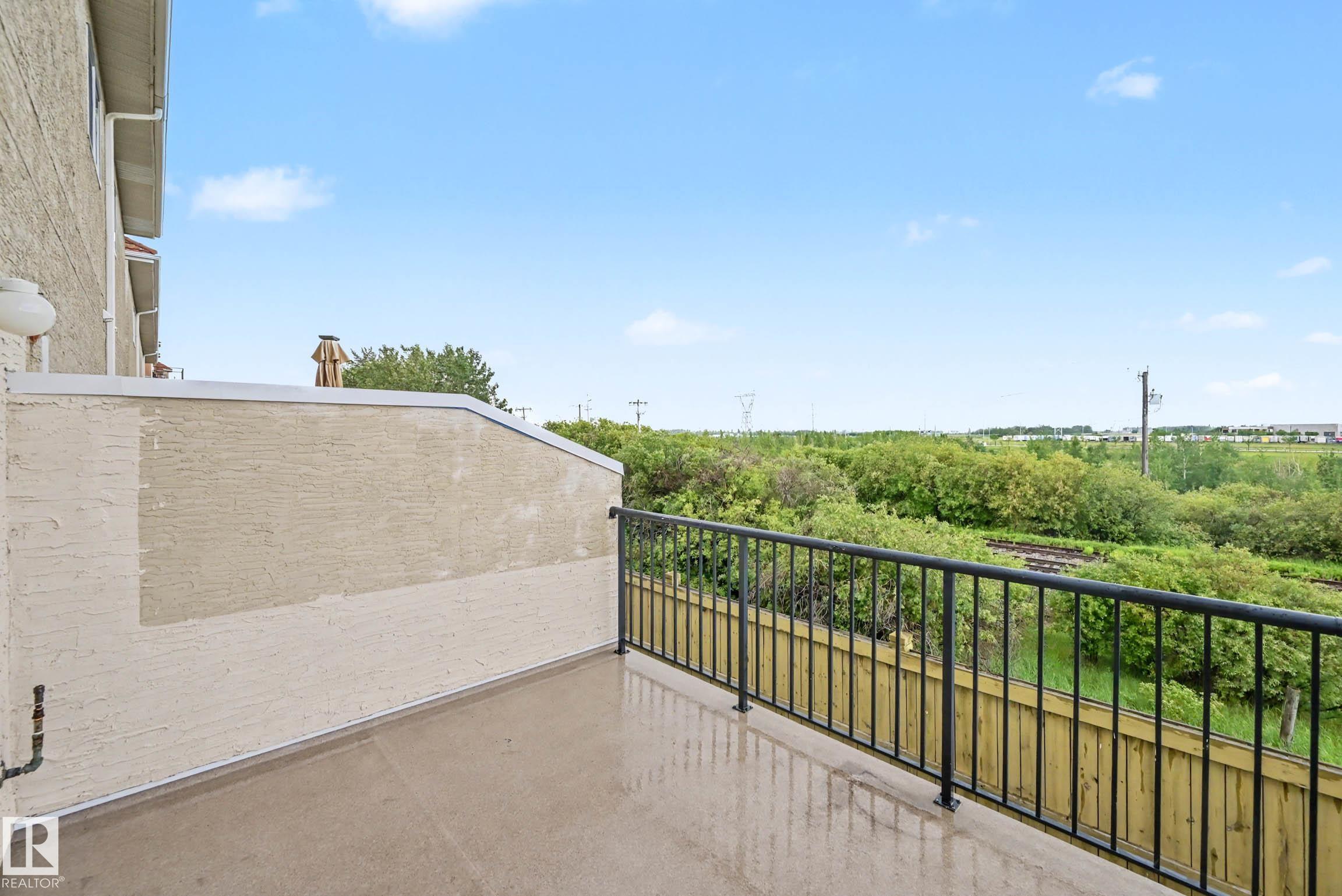 Photo 20 at 92 - 13825 155 Avenue NW, Carlton, Edmonton