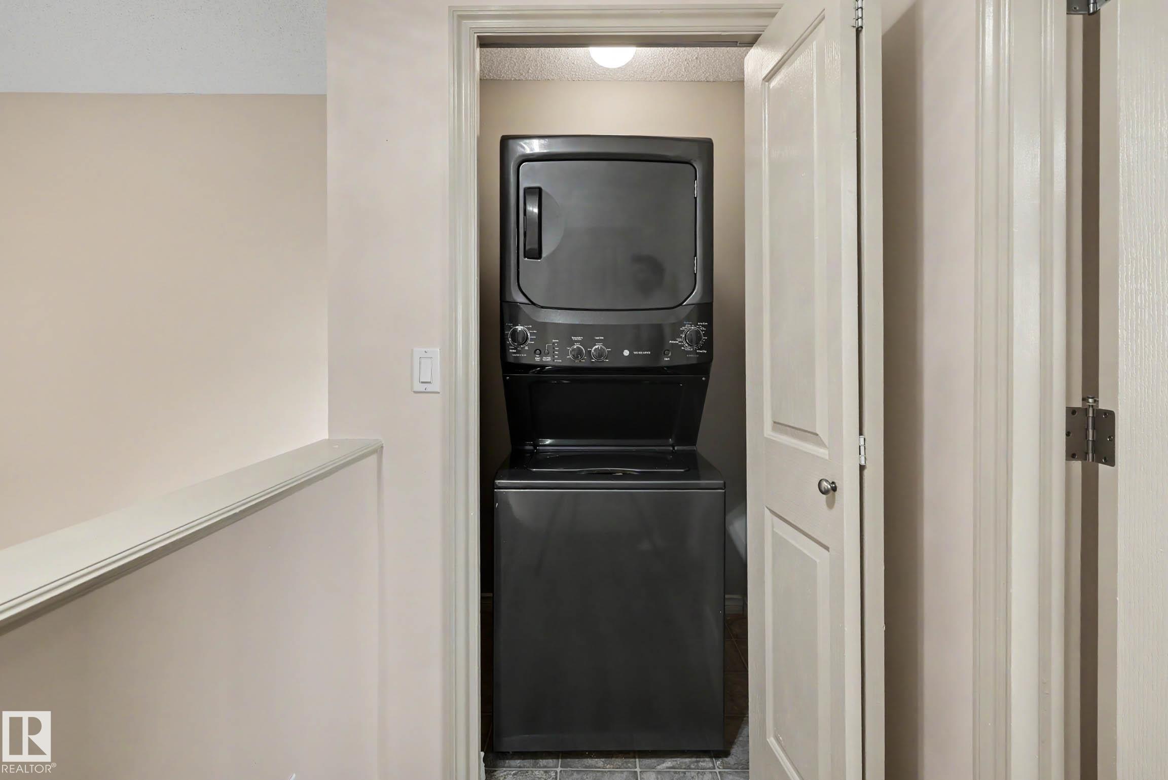 Photo 35 at 92 - 13825 155 Avenue NW, Carlton, Edmonton