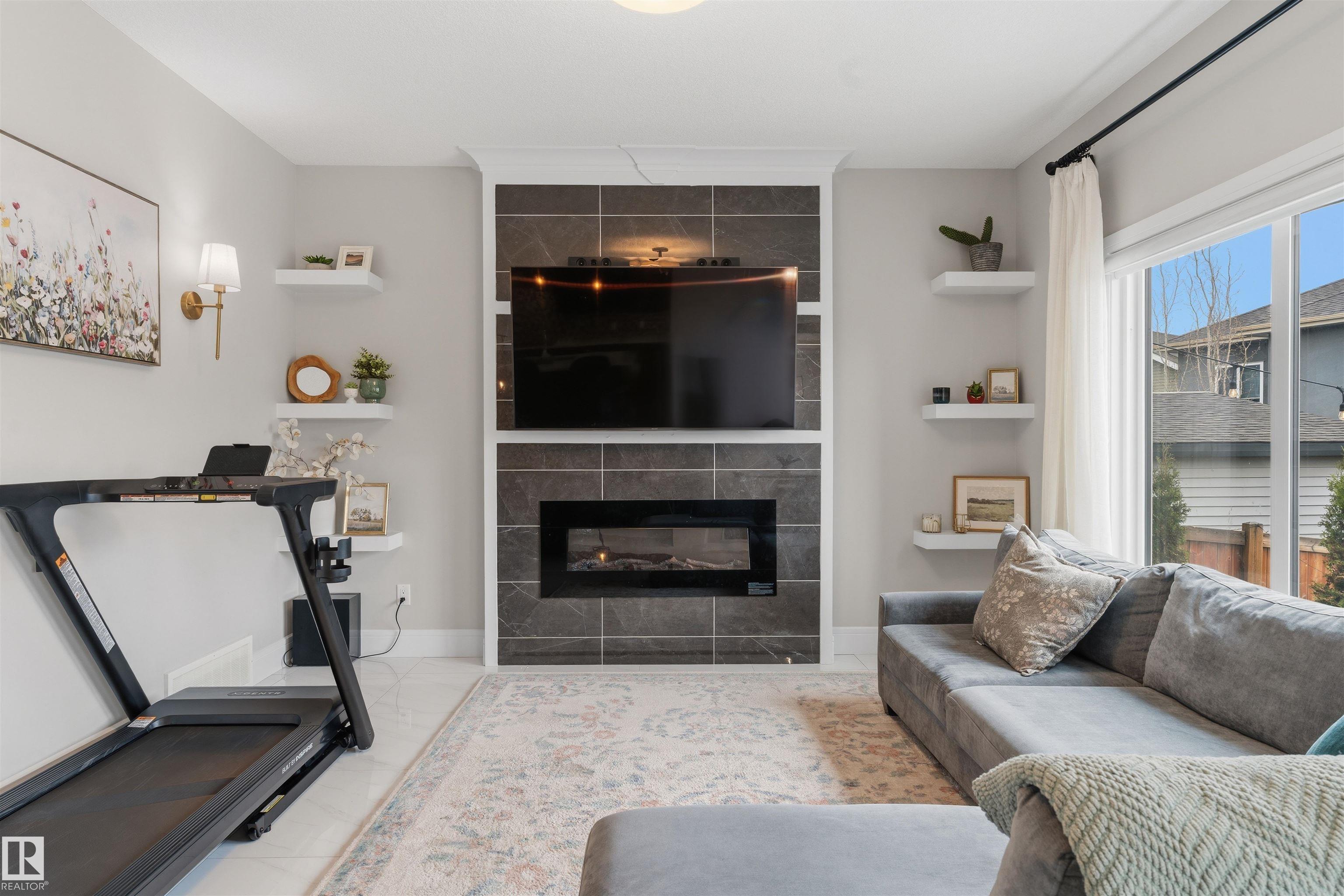 Photo 12 at 3312 11 Avenue NW, Laurel, Edmonton