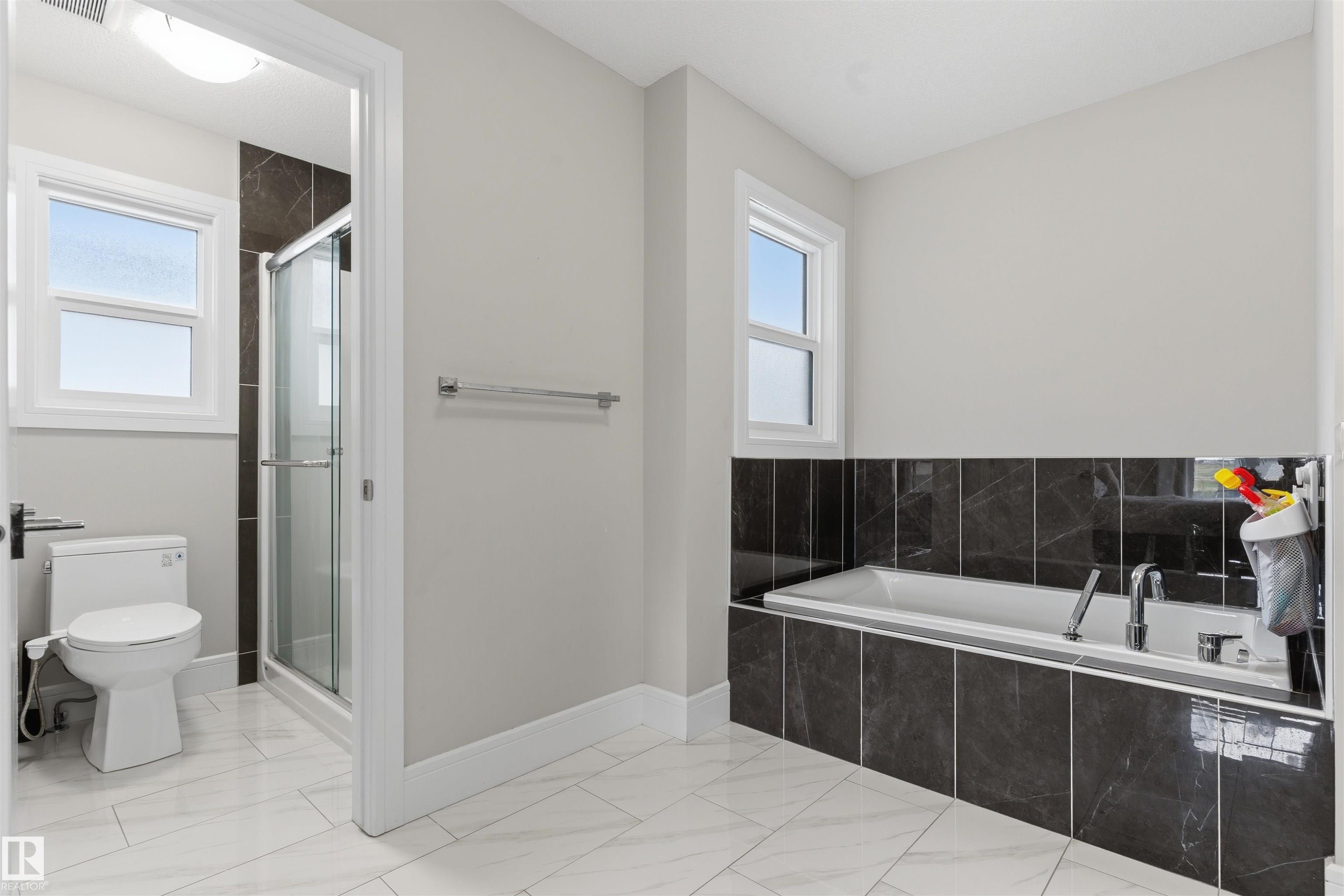 Photo 35 at 3312 11 Avenue NW, Laurel, Edmonton