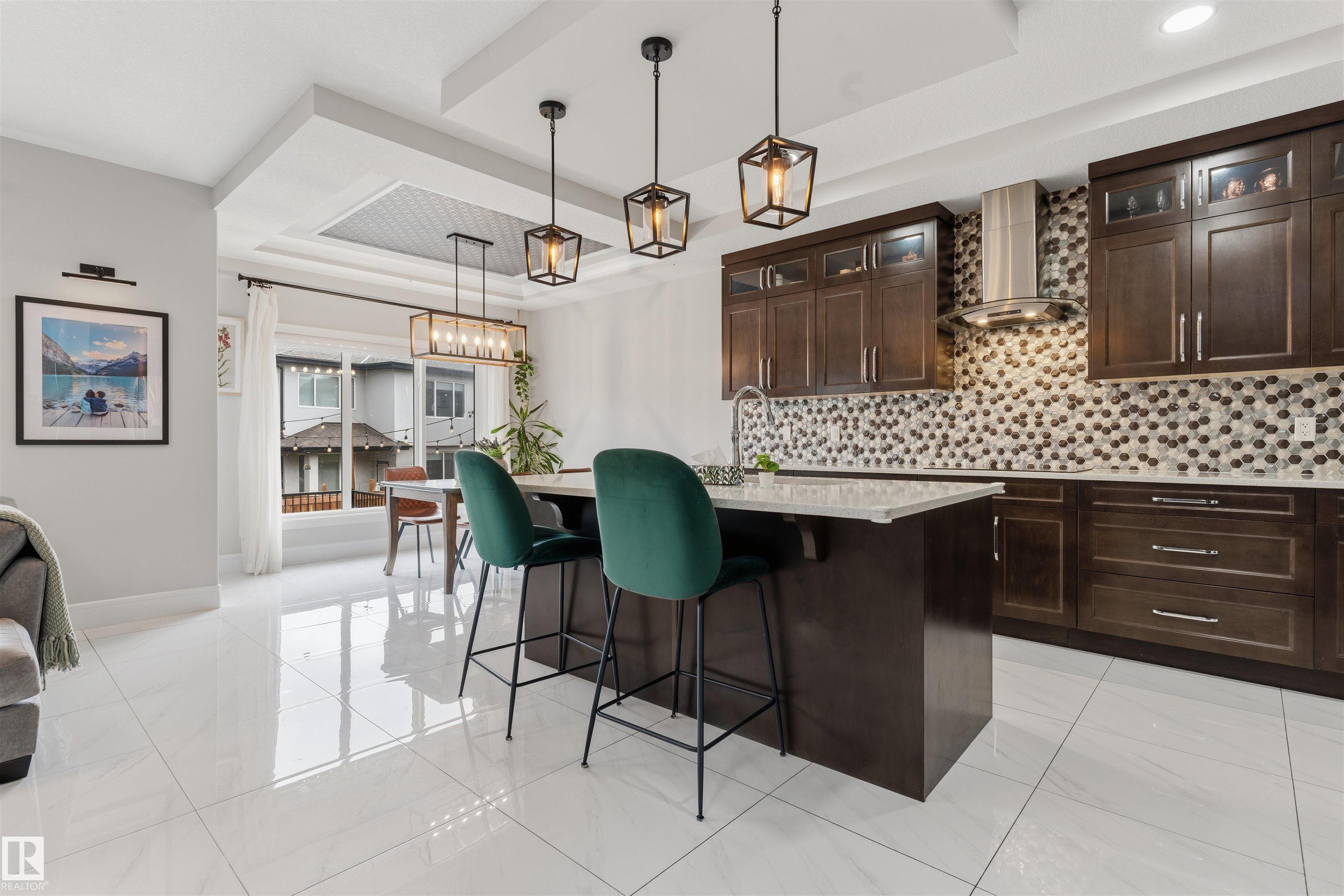 Photo 10 at 3312 11 Avenue NW, Laurel, Edmonton