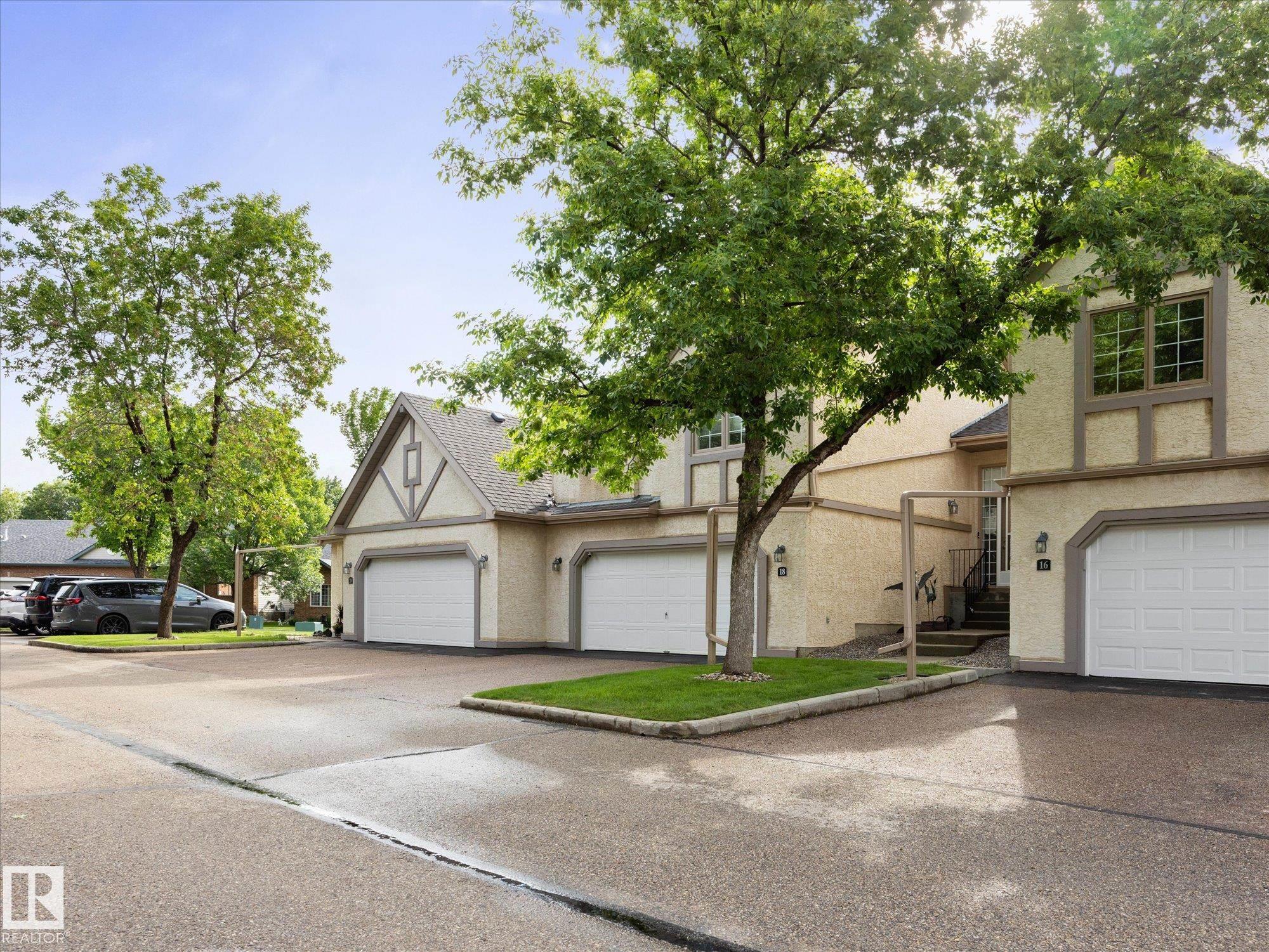 Photo 3 at 18 - 57A Erin Ridge Drive, Erin Ridge, St. Albert