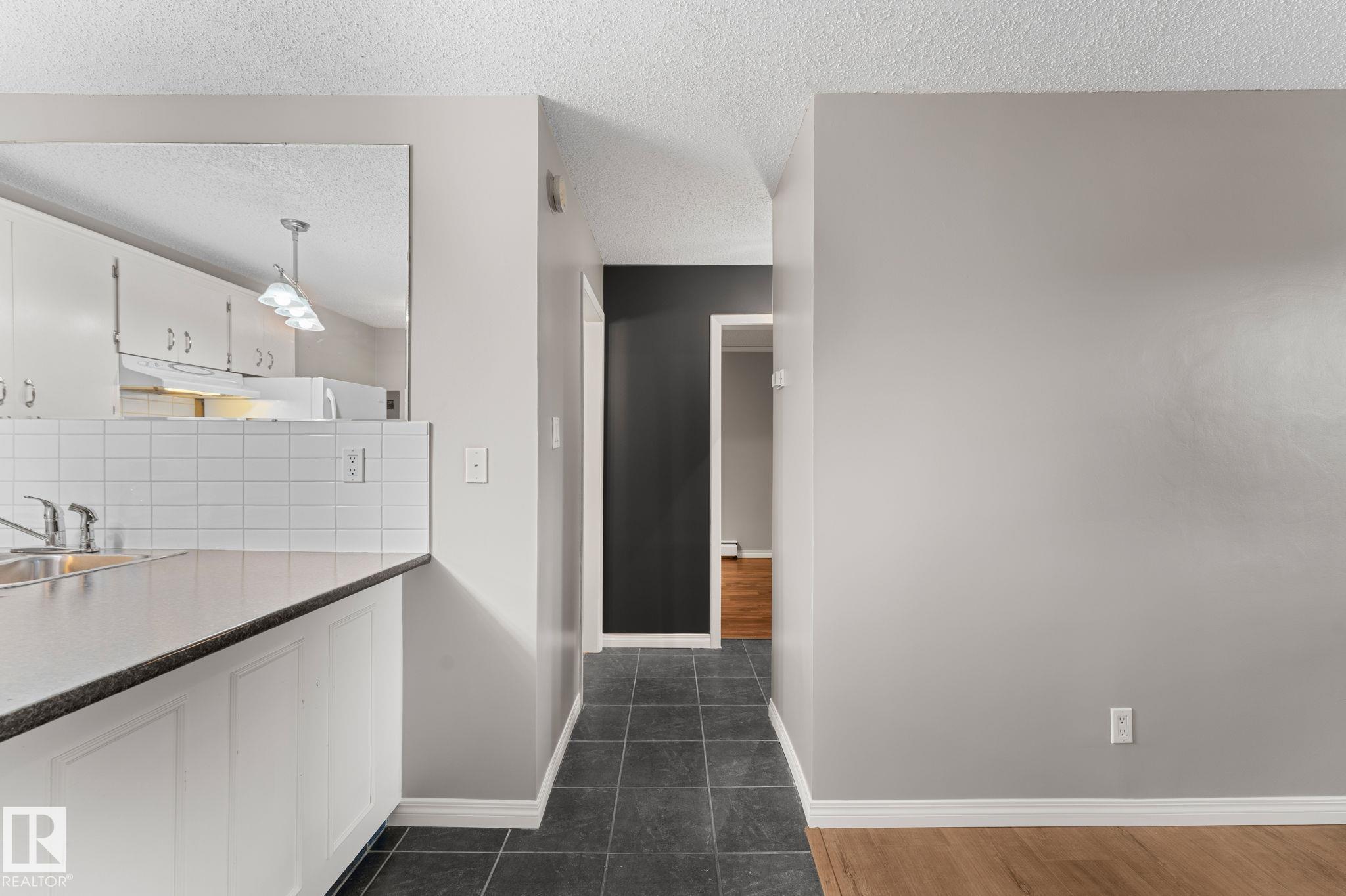 Photo 17 at 102 - 10225 114 Street NW, Wîhkwêntôwin, Edmonton