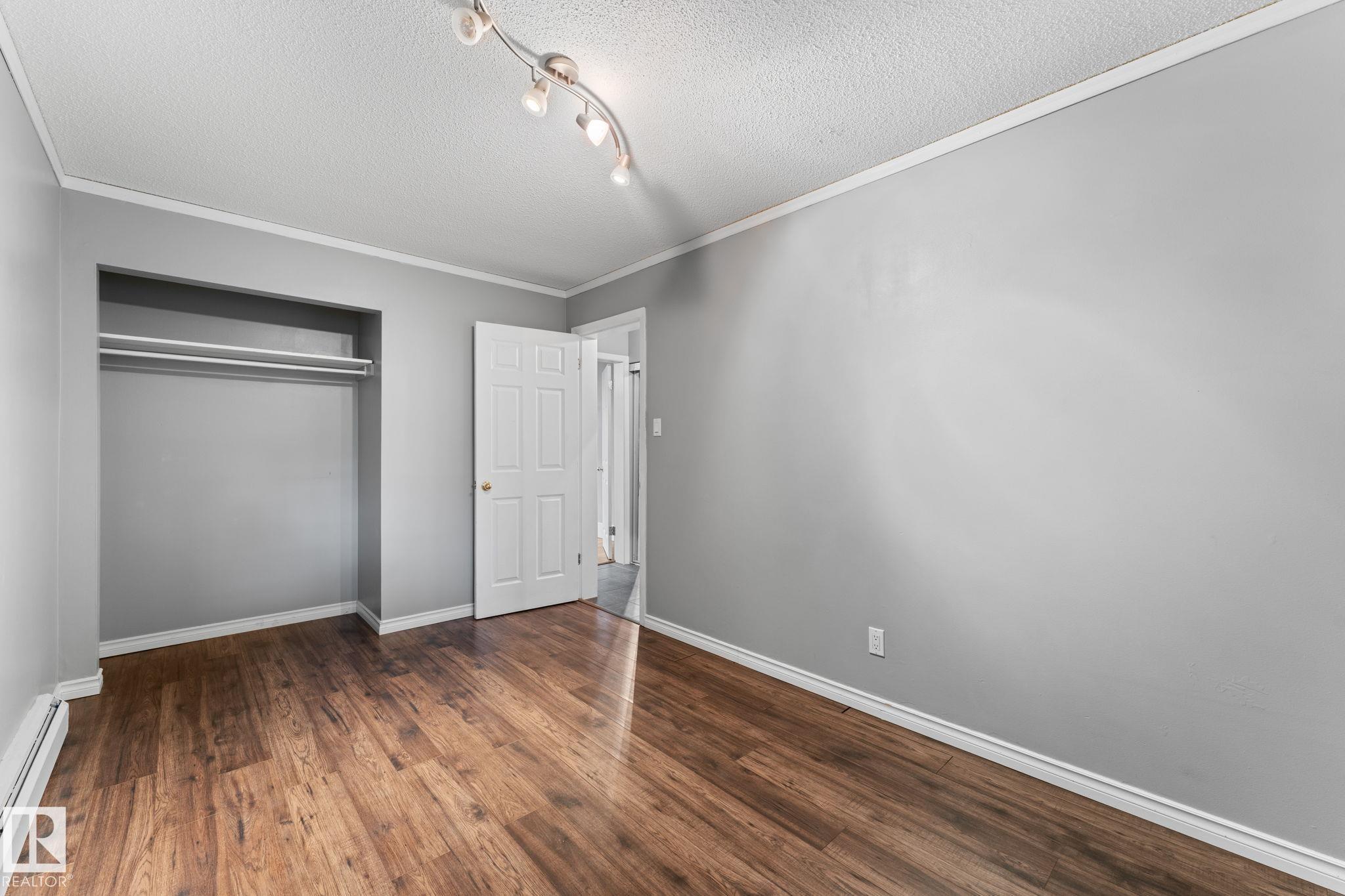 Photo 21 at 102 - 10225 114 Street NW, Wîhkwêntôwin, Edmonton