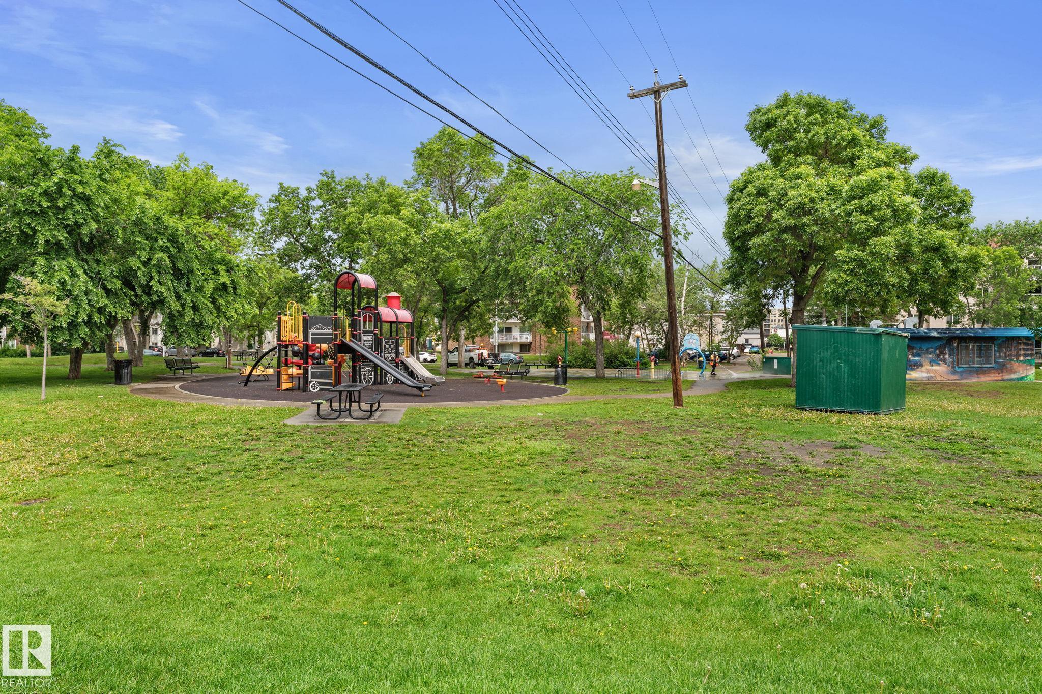 Photo 29 at 102 - 10225 114 Street NW, Wîhkwêntôwin, Edmonton