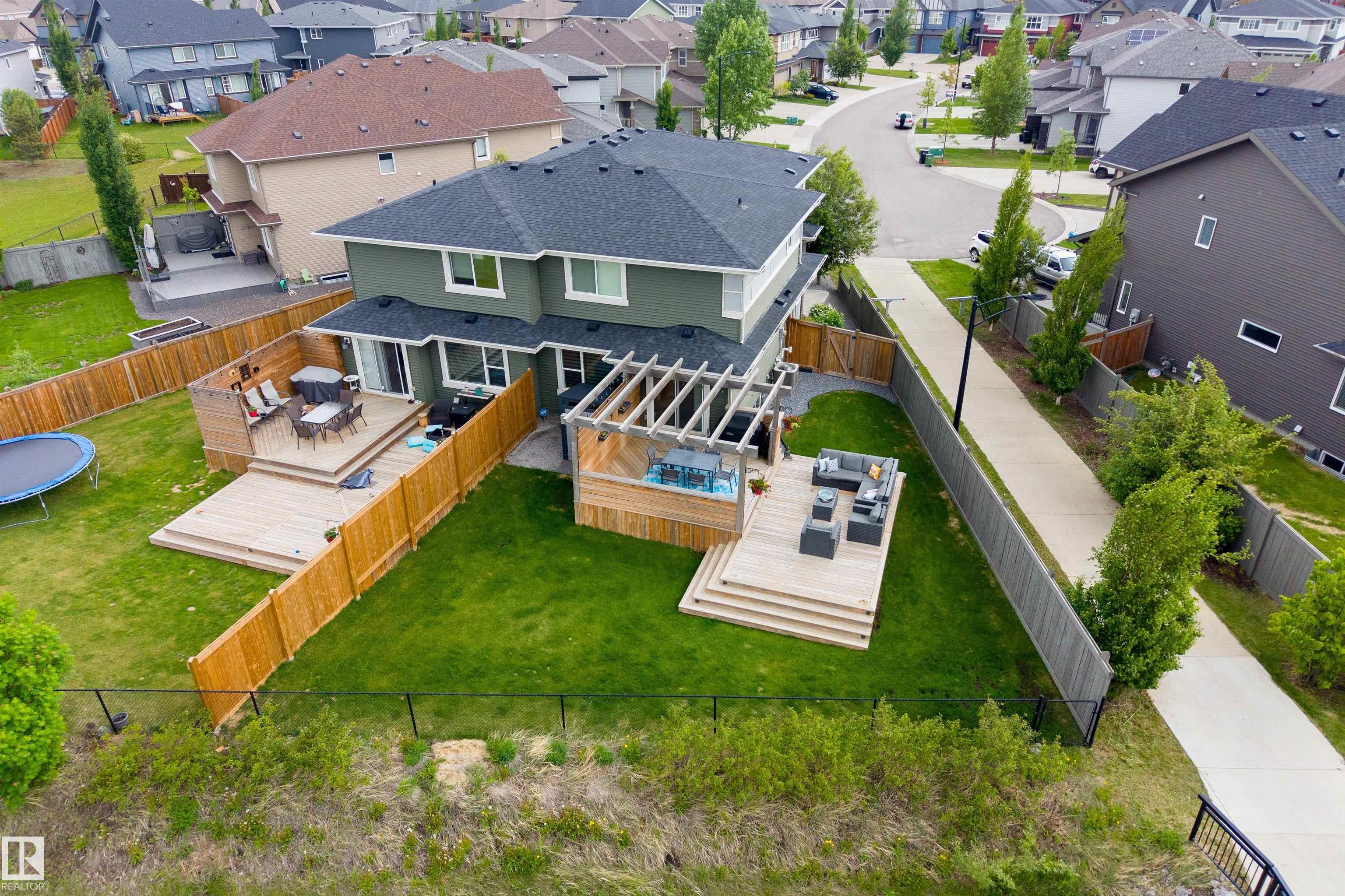 Photo 2 at 20530 128 Avenue NW, Trumpeter Area, Edmonton