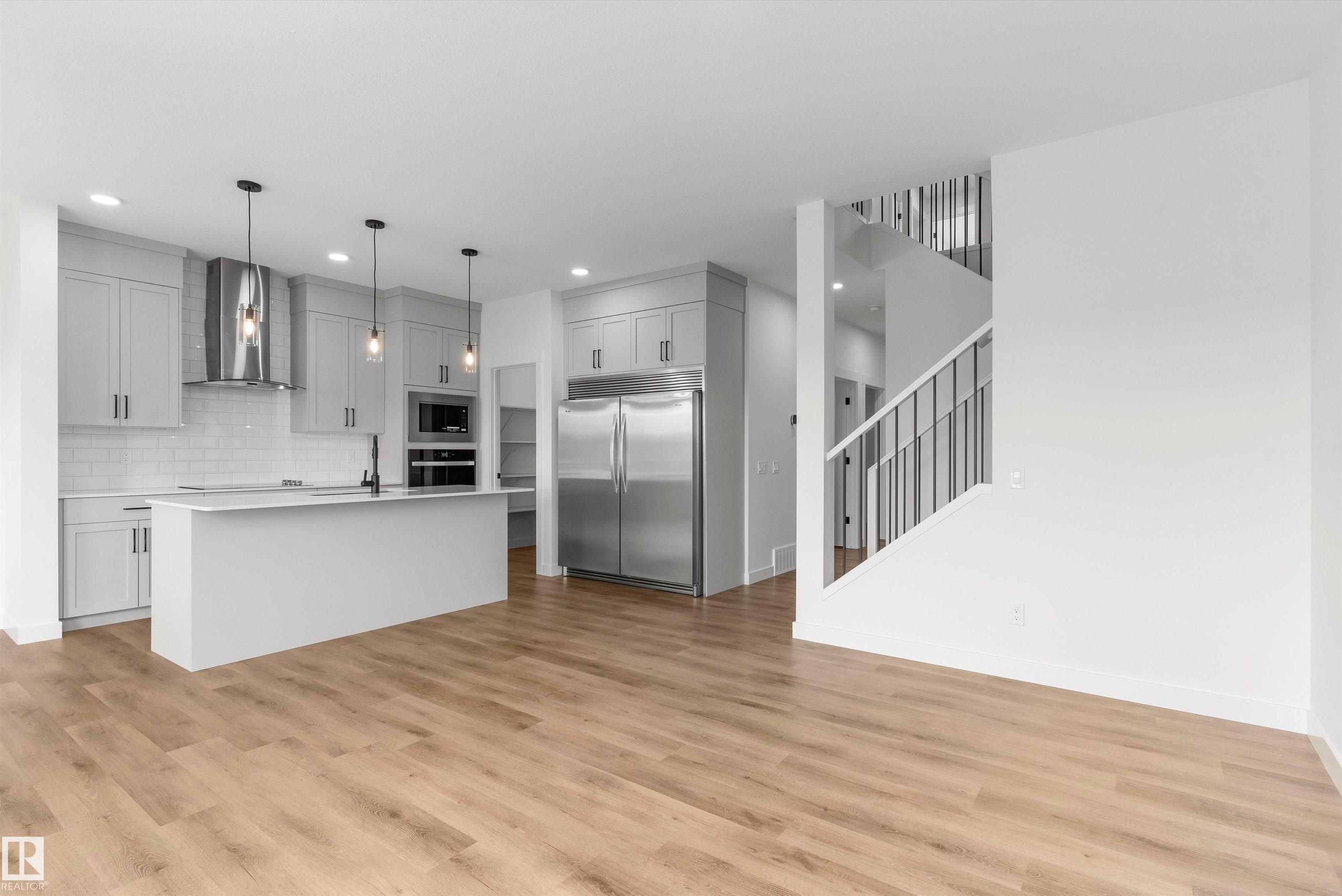 Photo 5 at 8969 Elves Loop NW, Edgemont, Edmonton