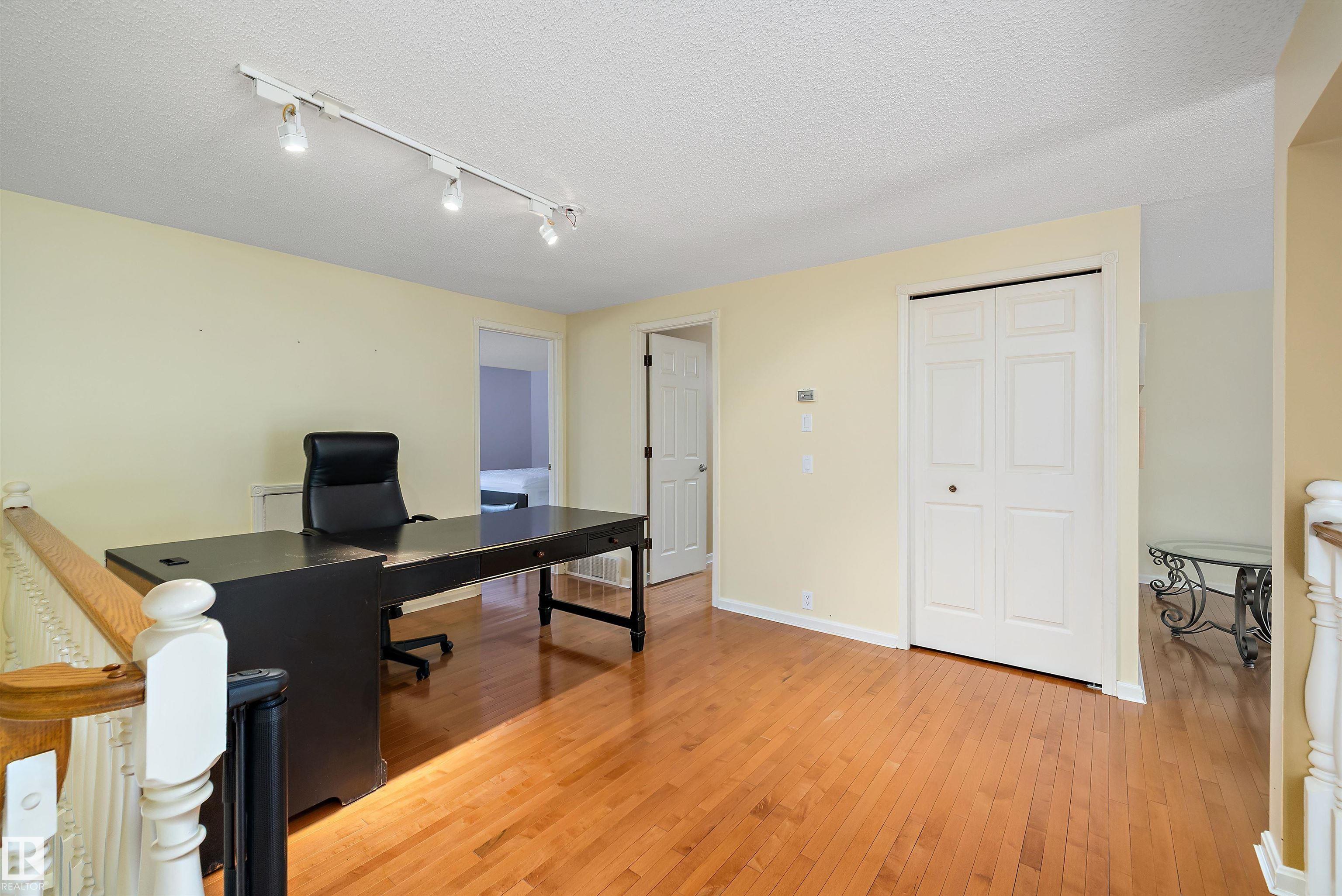 Photo 27 at 1027 109 Street NW, Bearspaw, Edmonton