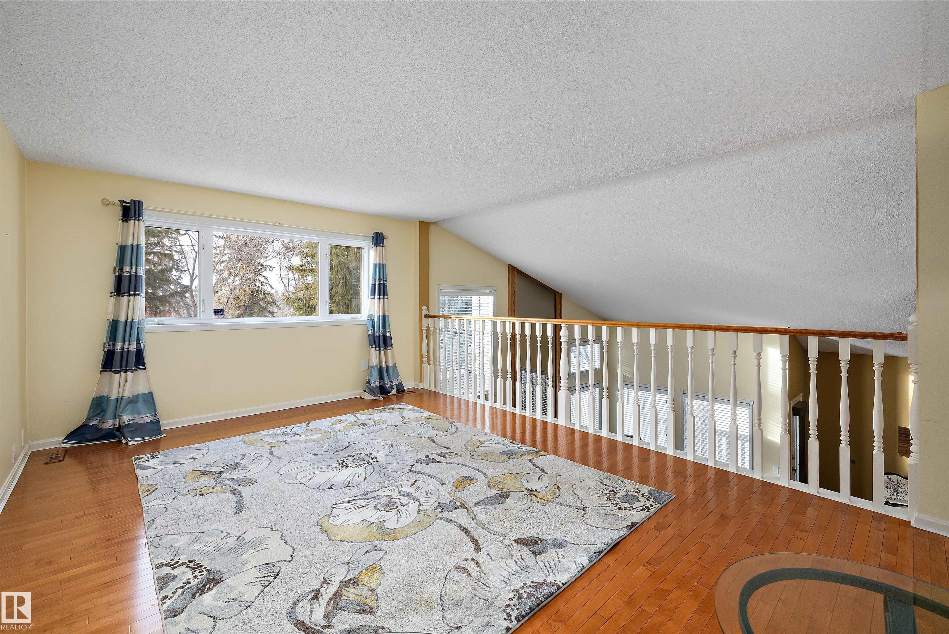Photo 32 at 1027 109 Street NW, Bearspaw, Edmonton