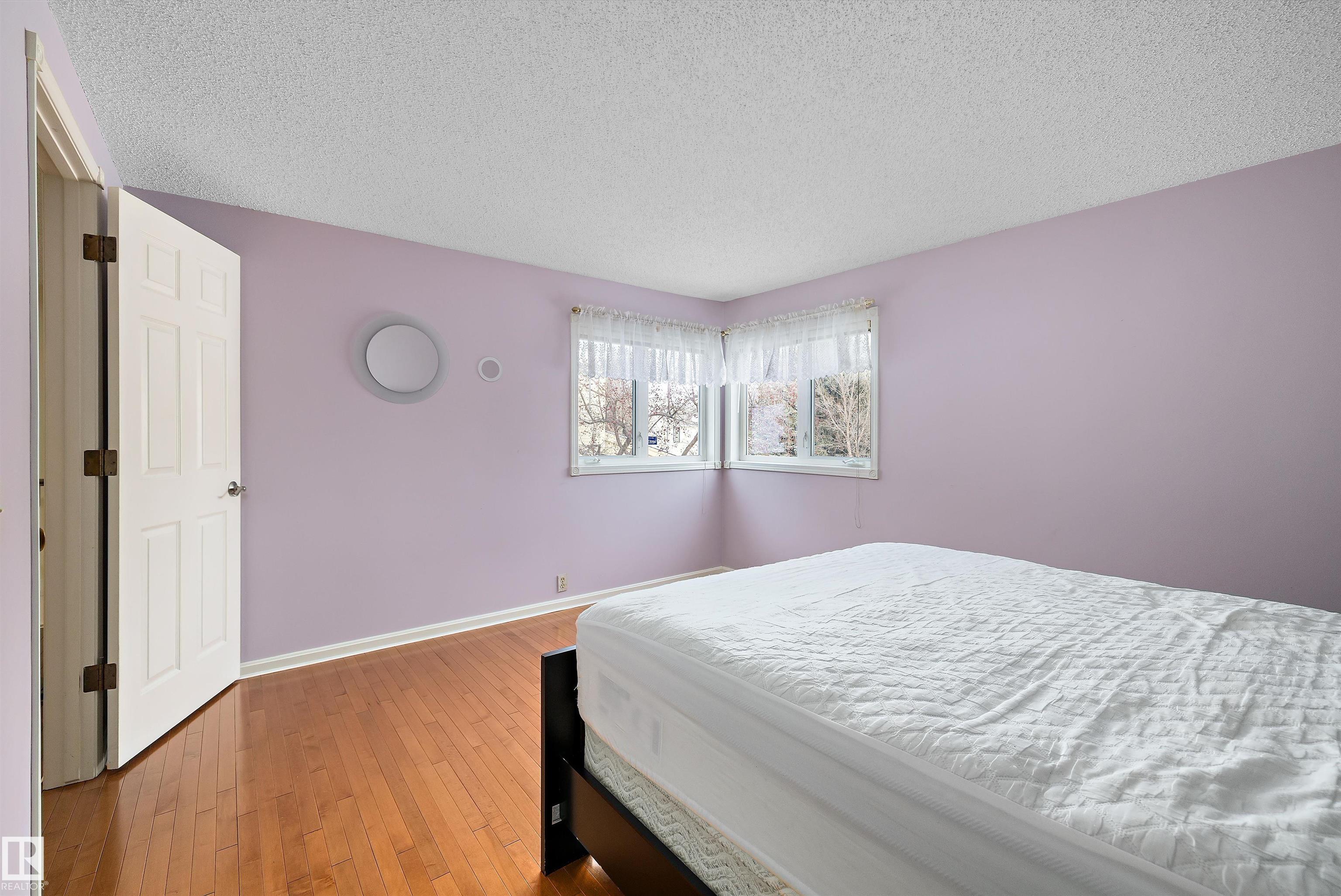 Photo 36 at 1027 109 Street NW, Bearspaw, Edmonton