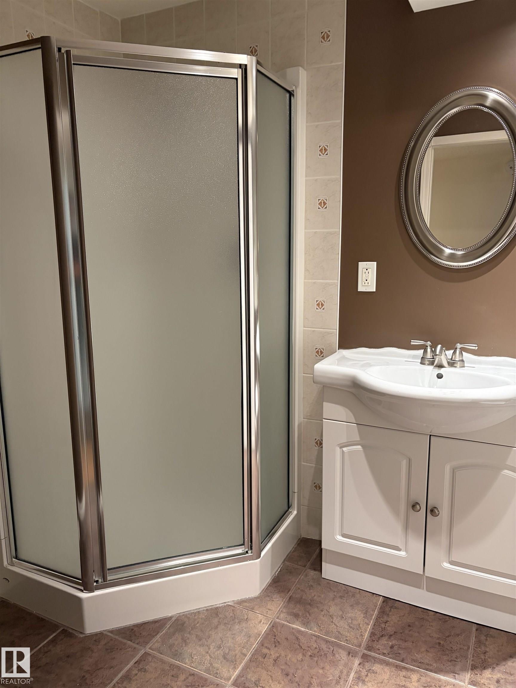 Photo 46 at 1027 109 Street NW, Bearspaw, Edmonton