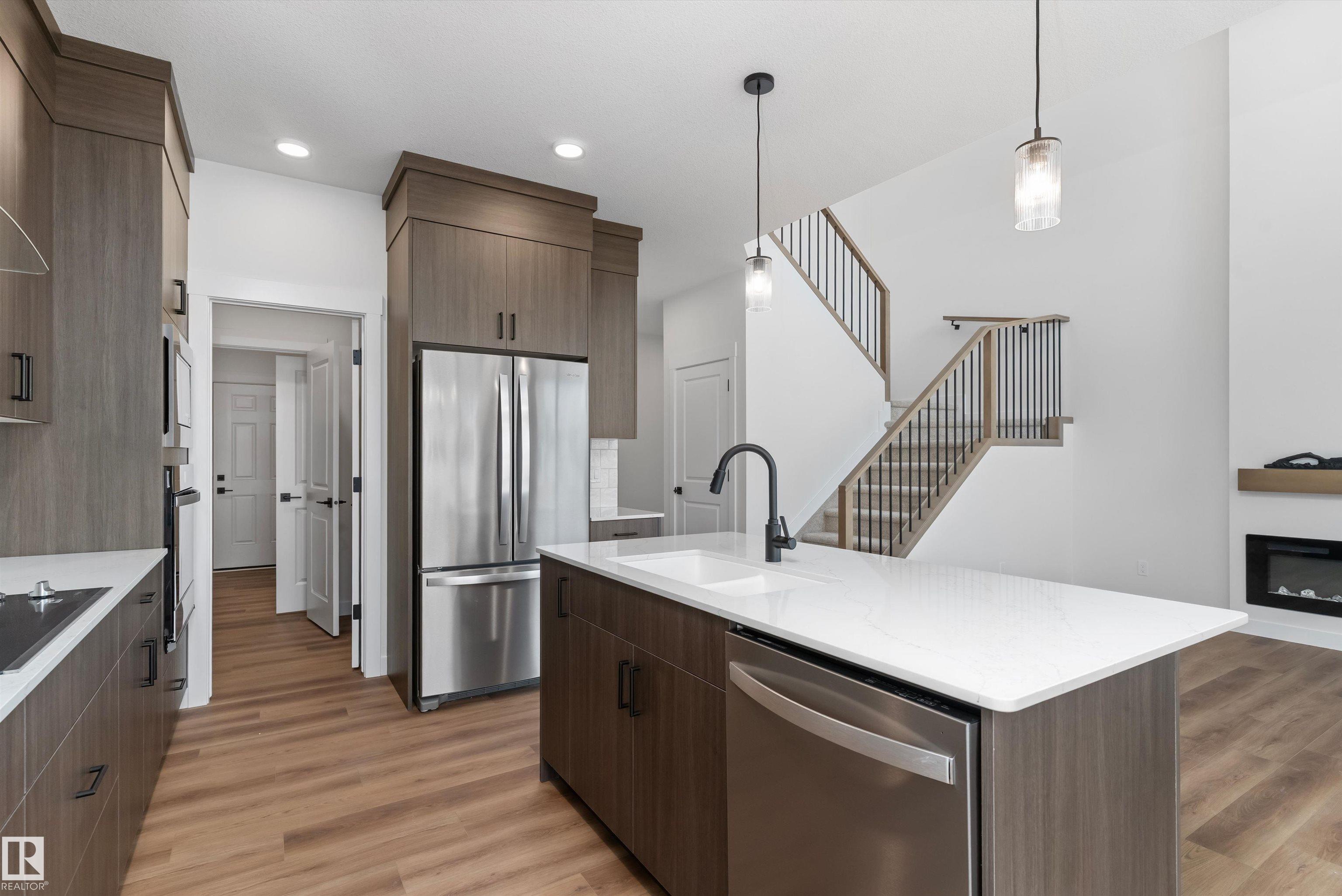 Photo 12 at 5133 Cawsey Bend SW, Chappelle Area, Edmonton