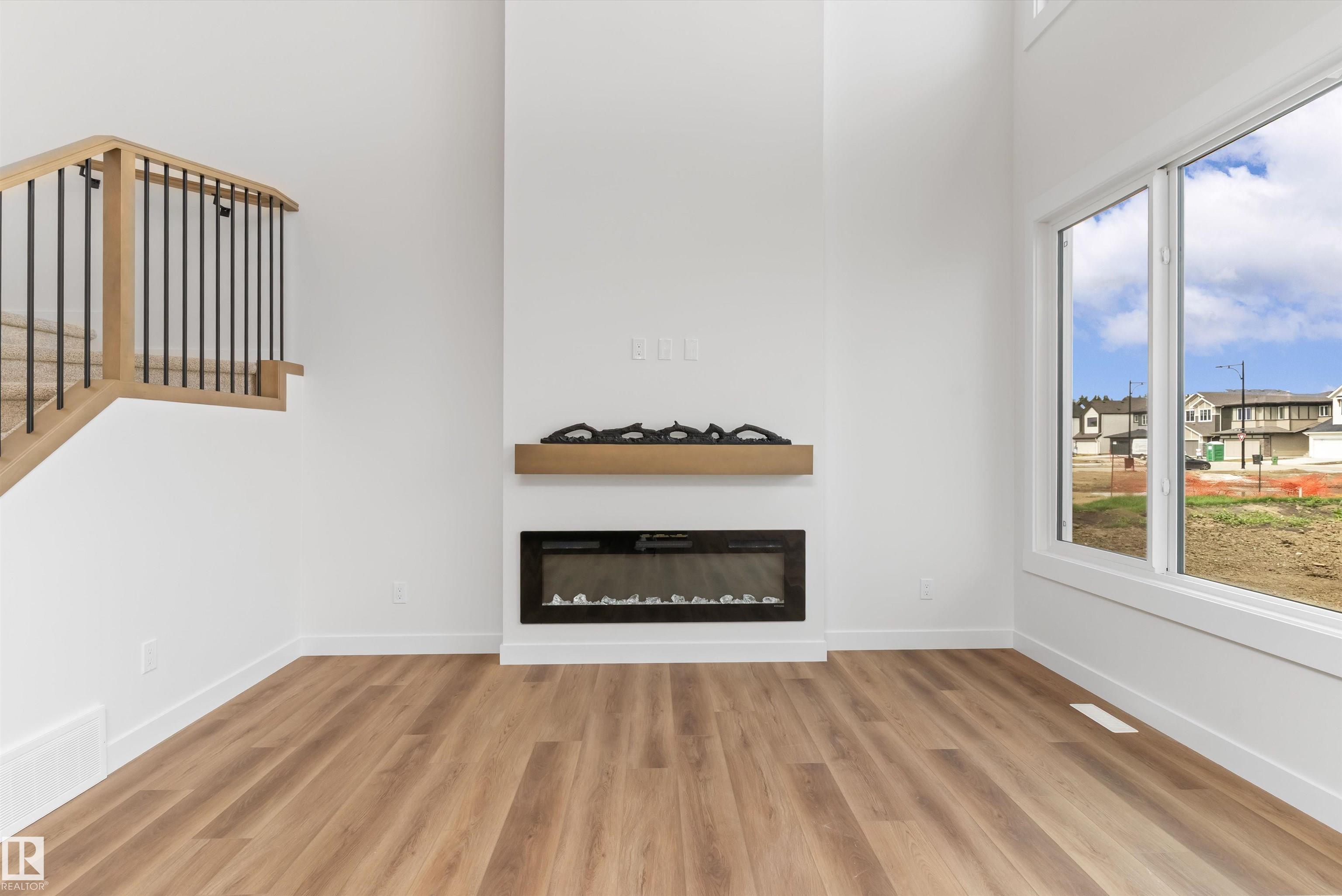 Photo 5 at 5133 Cawsey Bend SW, Chappelle Area, Edmonton
