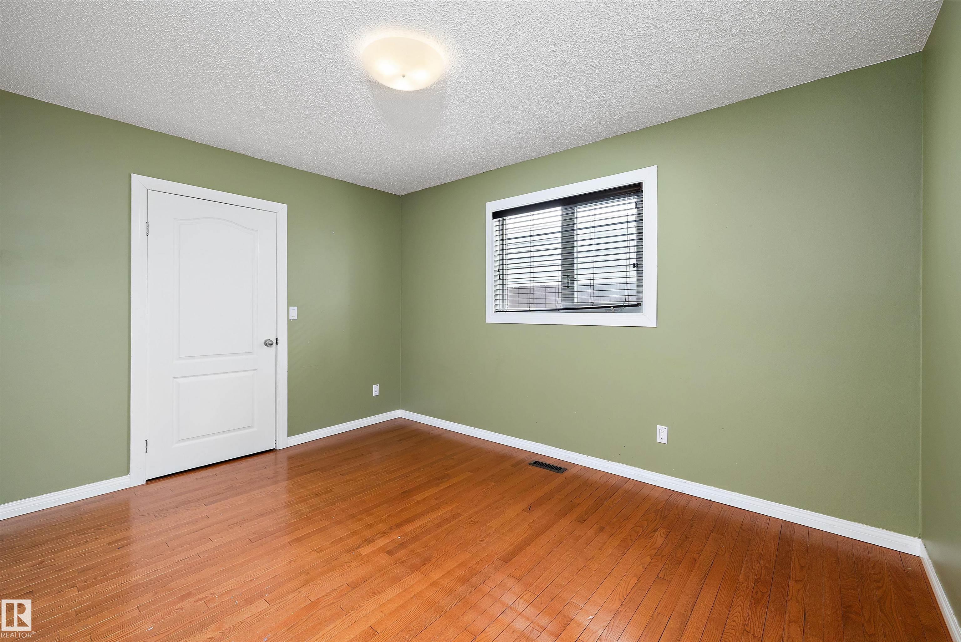 Photo 21 at 115 Walker Road NW, Oleskiw, Edmonton