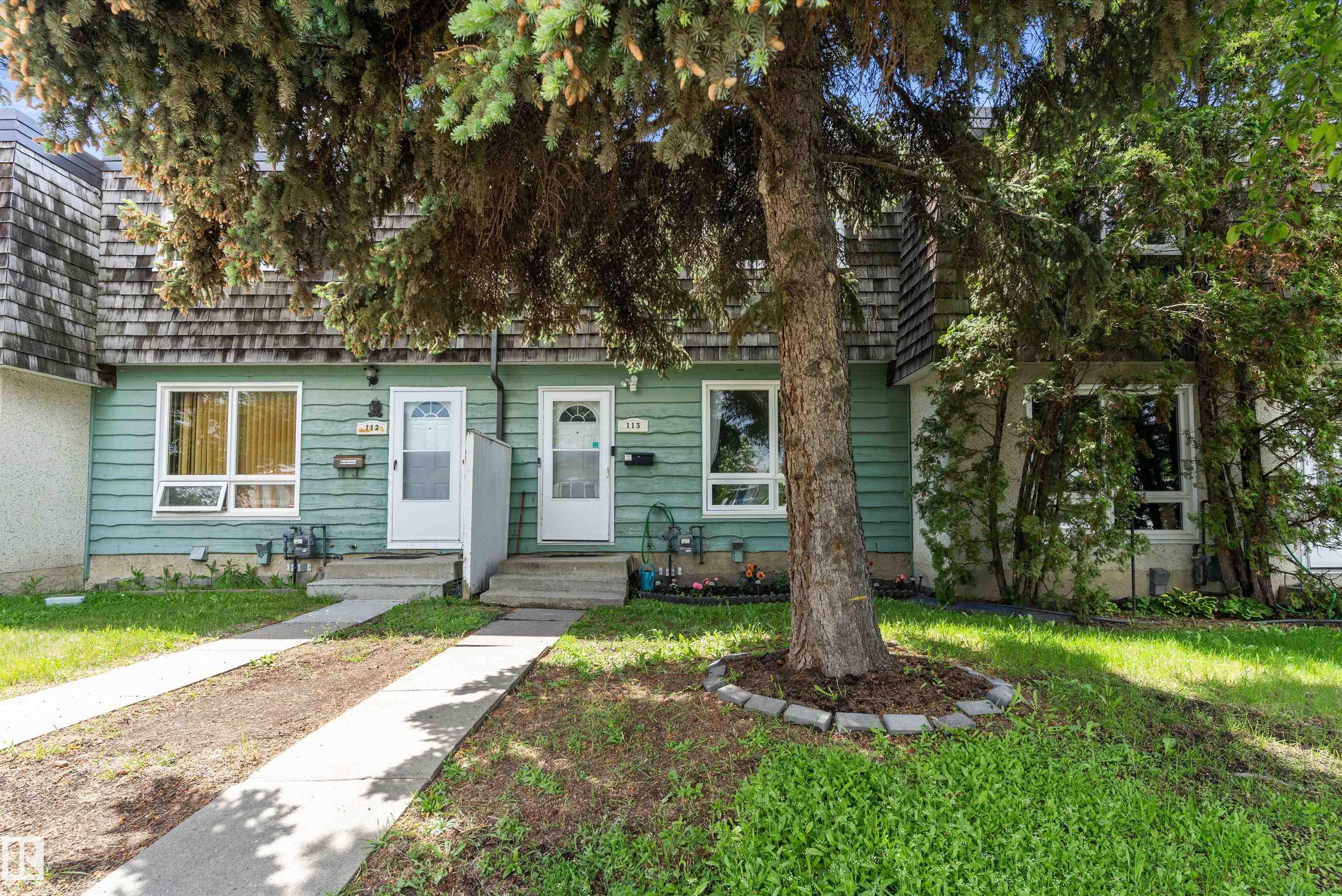 Photo 2 at 113 Mayfair Mews NW, Northmount, Edmonton