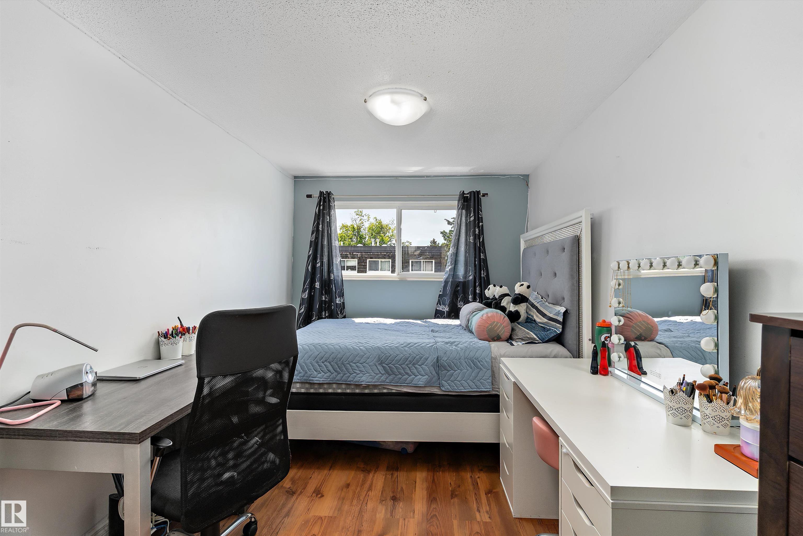 Photo 16 at 113 Mayfair Mews NW, Northmount, Edmonton