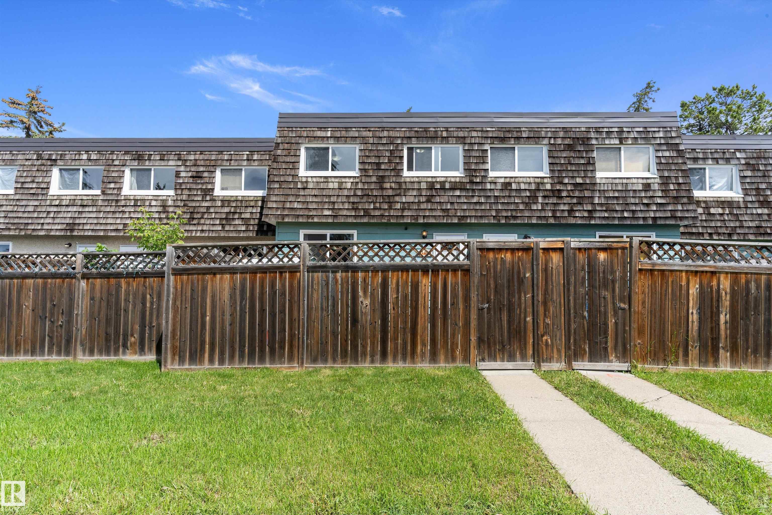 Photo 29 at 113 Mayfair Mews NW, Northmount, Edmonton