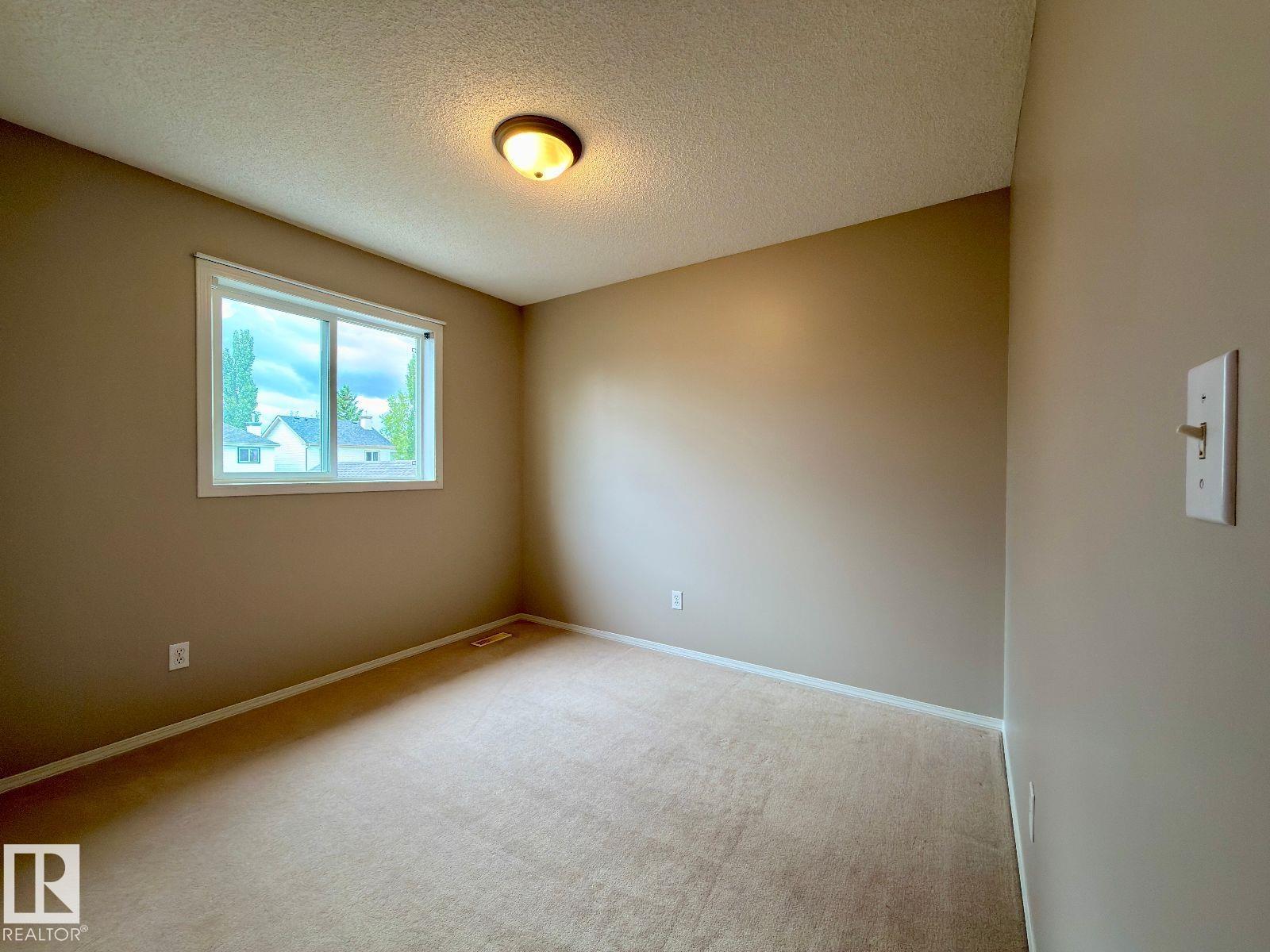 Photo 15 at 12207 16 Avenue SW, Rutherford, Edmonton