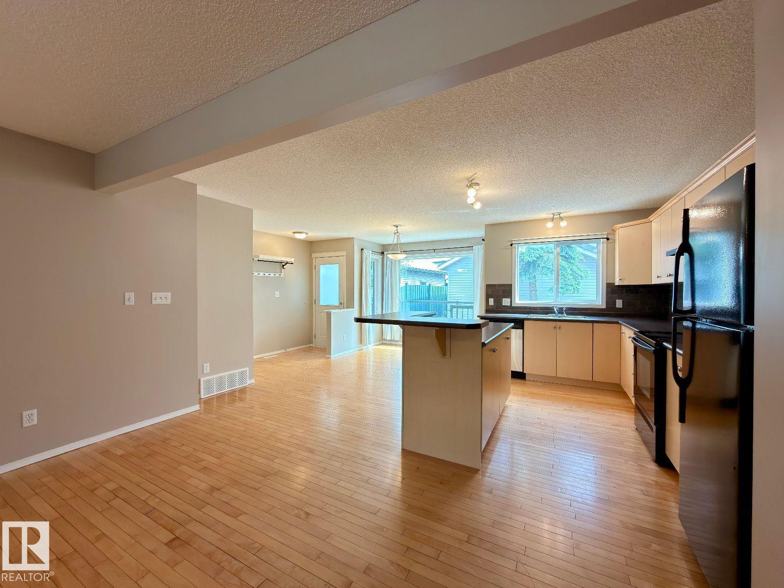 Photo 6 at 12207 16 Avenue SW, Rutherford, Edmonton