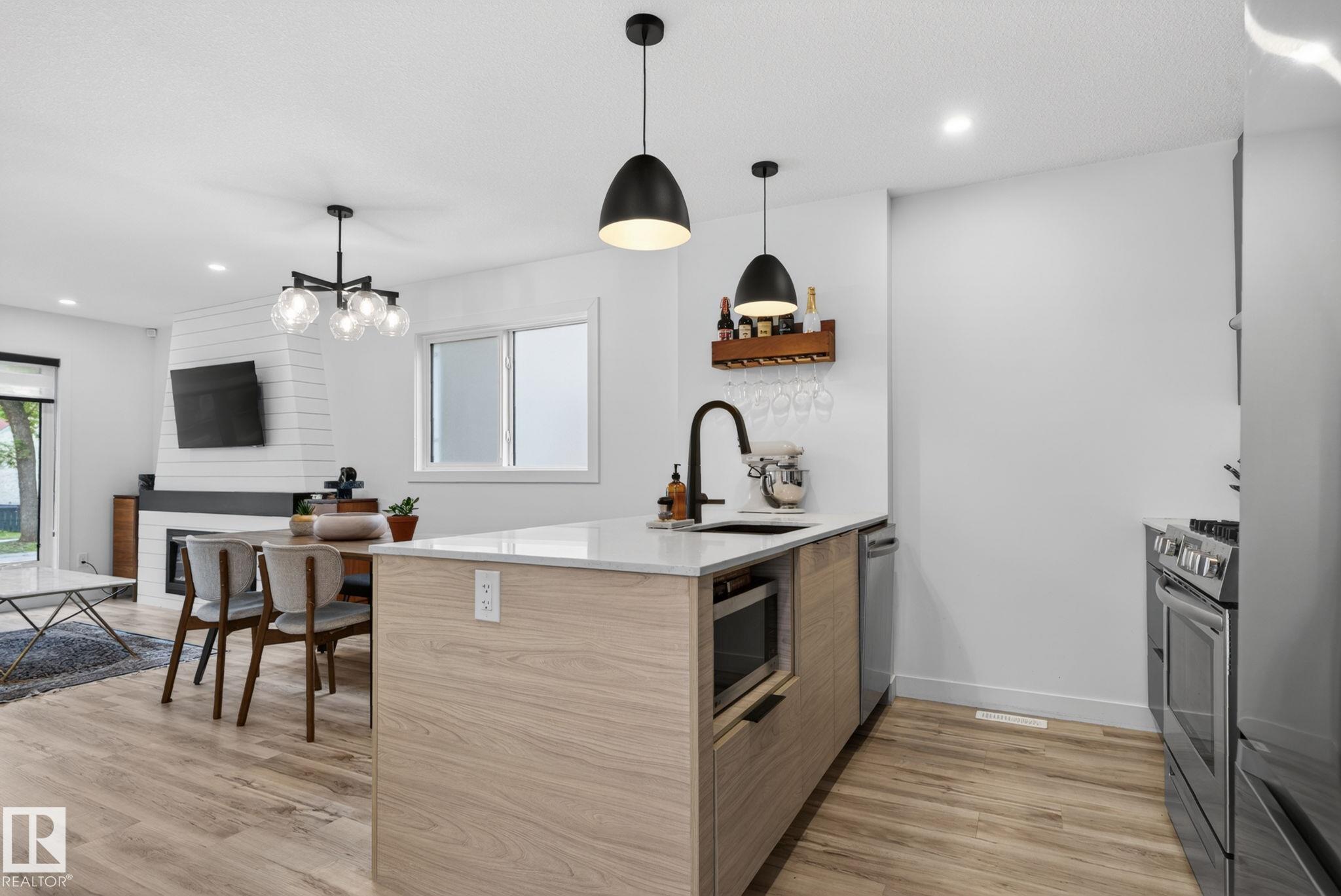 Photo 16 at 11539 86 Street NW, Parkdale, Edmonton
