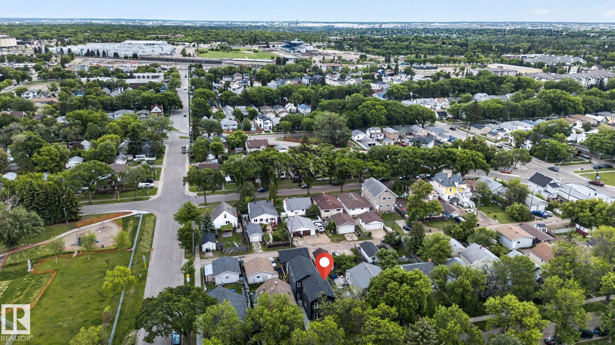 Photo 41 at 11539 86 Street NW, Parkdale, Edmonton