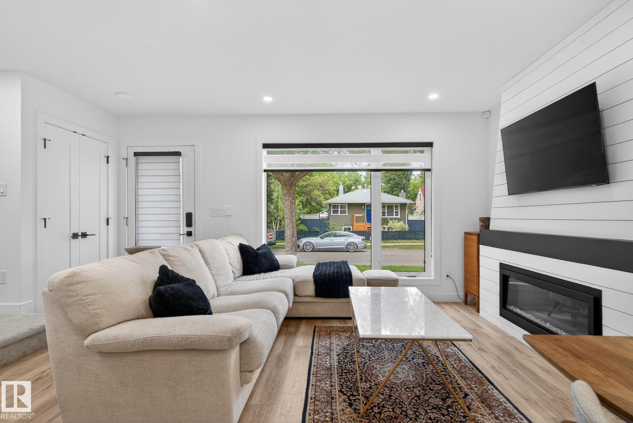 Photo 8 at 11539 86 Street NW, Parkdale, Edmonton