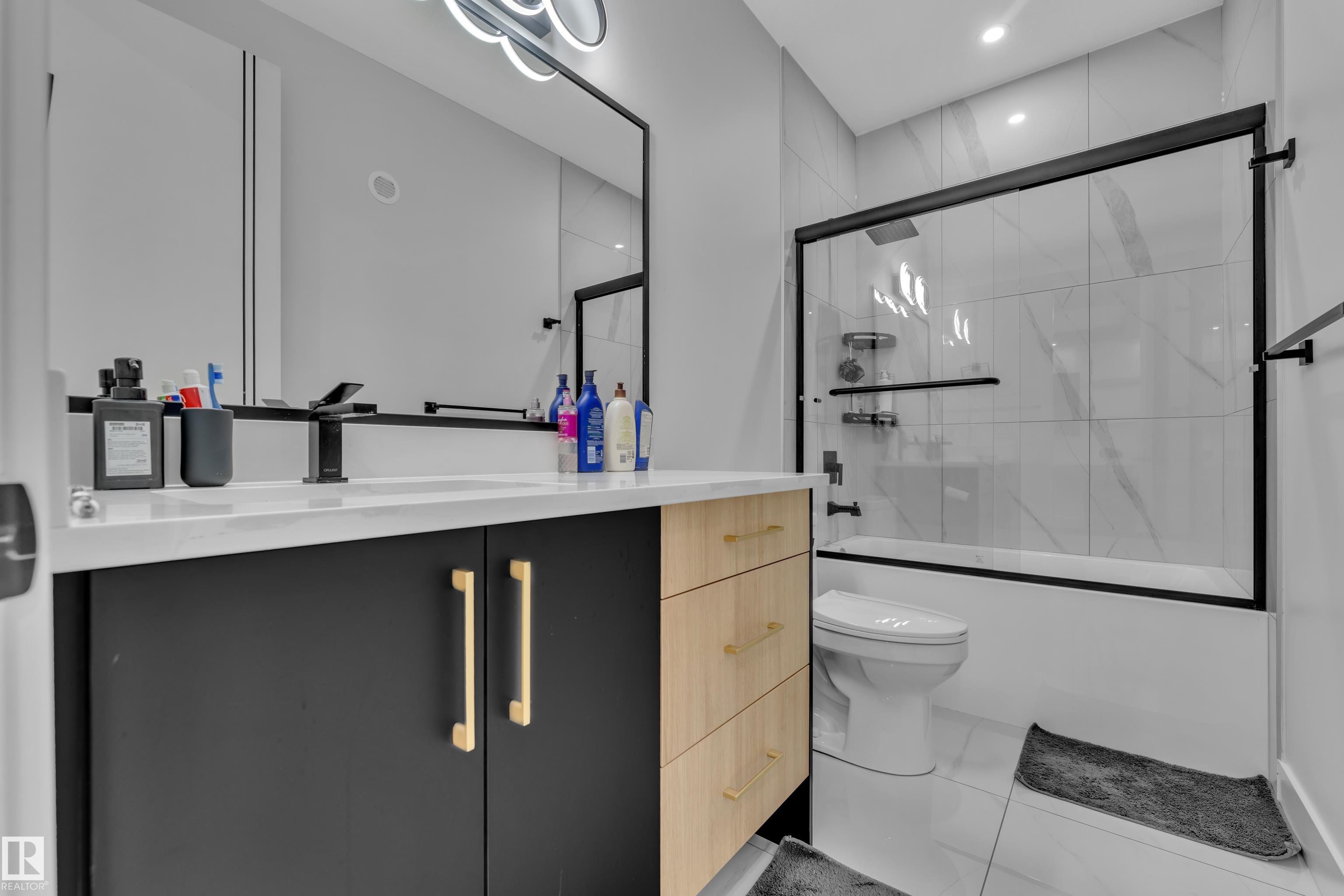 Photo 36 at 136 30 Street SW, Alces, Edmonton