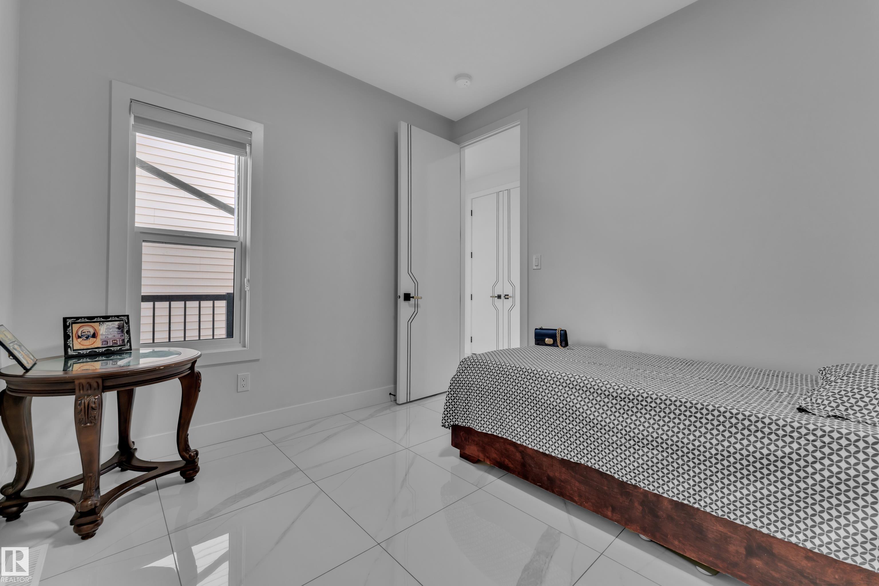 Photo 8 at 136 30 Street SW, Alces, Edmonton