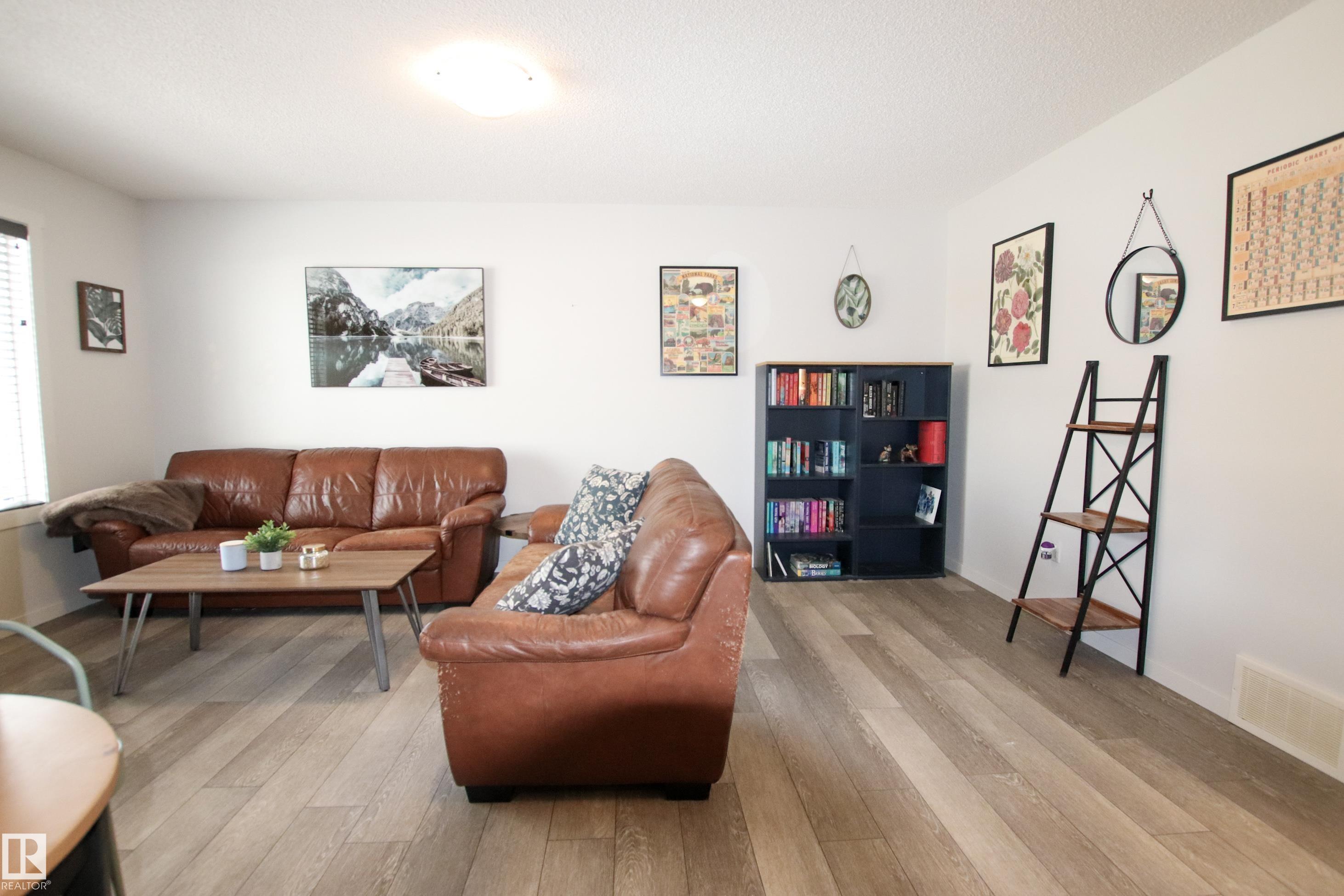 Photo 2 at 2509 14 Avenue NW, Laurel, Edmonton