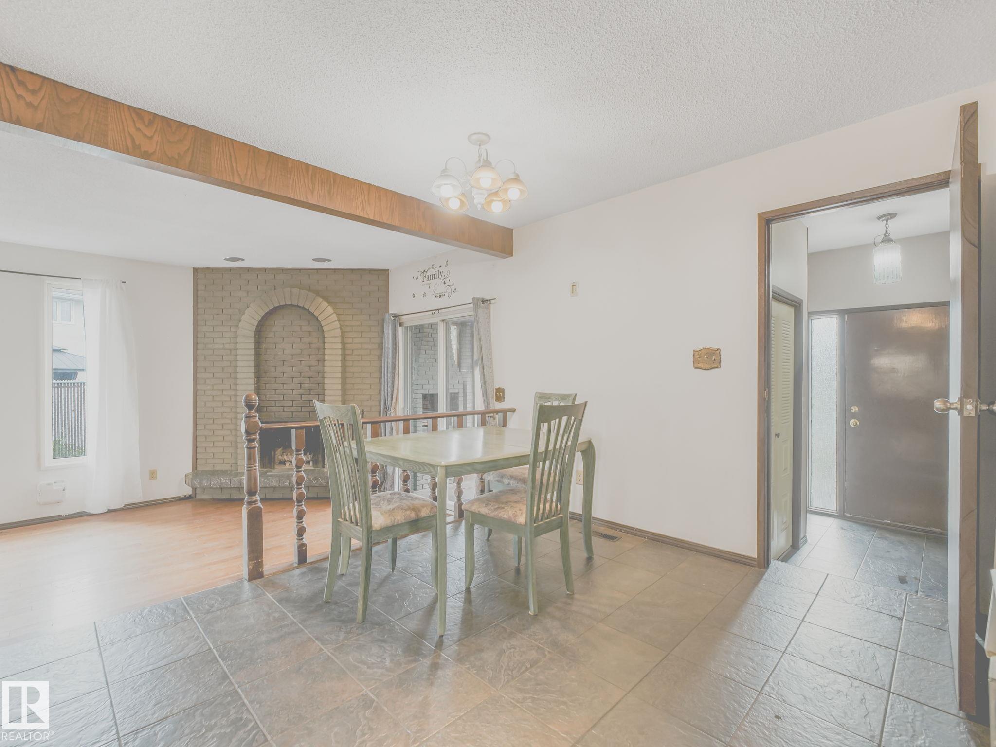 Photo 14 at 11056 166 Avenue NW, Lorelei, Edmonton