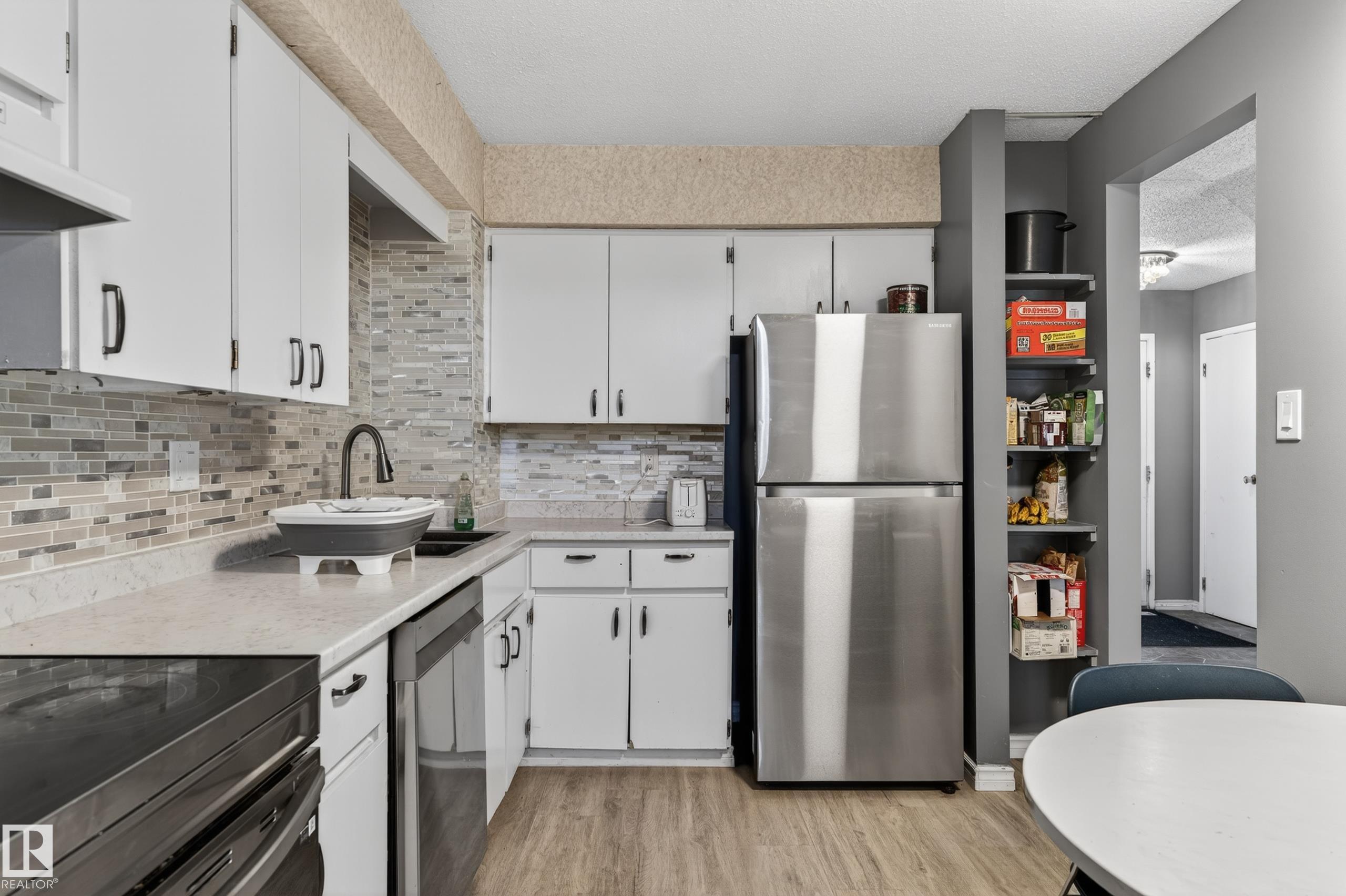 Photo 7 at 13445 40 Street NW, Belmont, Edmonton