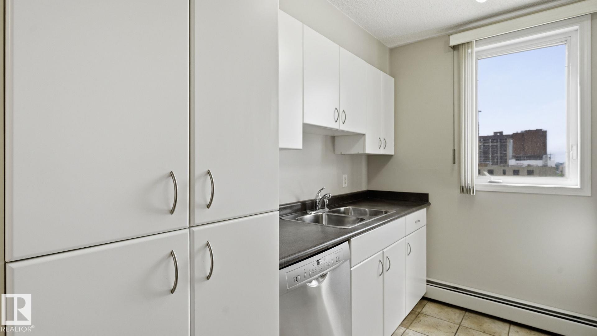 Photo 27 at 1708 - 10303 105 Street NW, Downtown, Edmonton