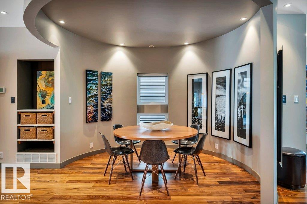 Photo 11 at 11339 67 Street NW, Highlands, Edmonton