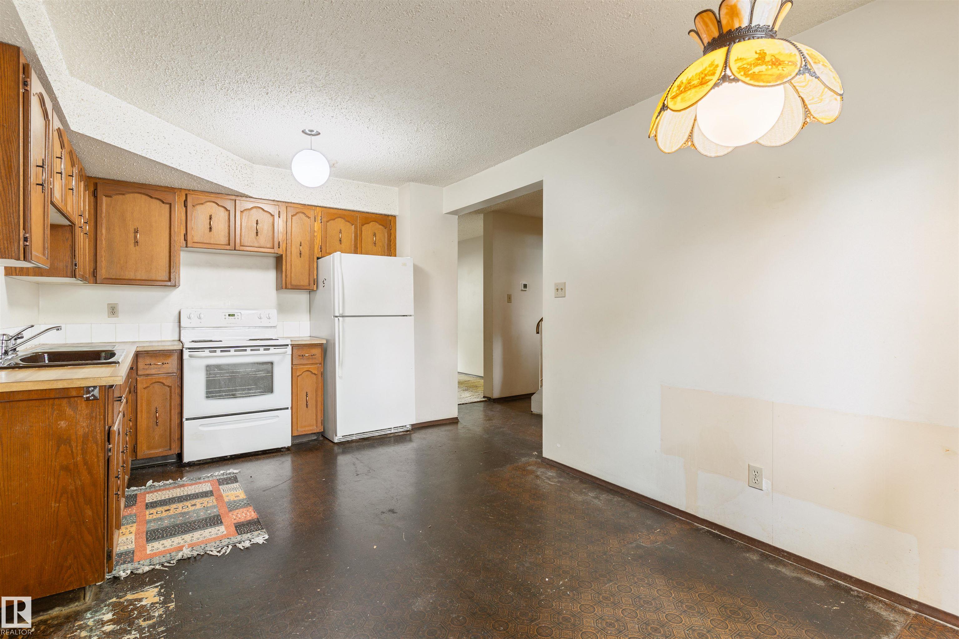 Photo 14 at 13828 24 Street NW, Bannerman, Edmonton
