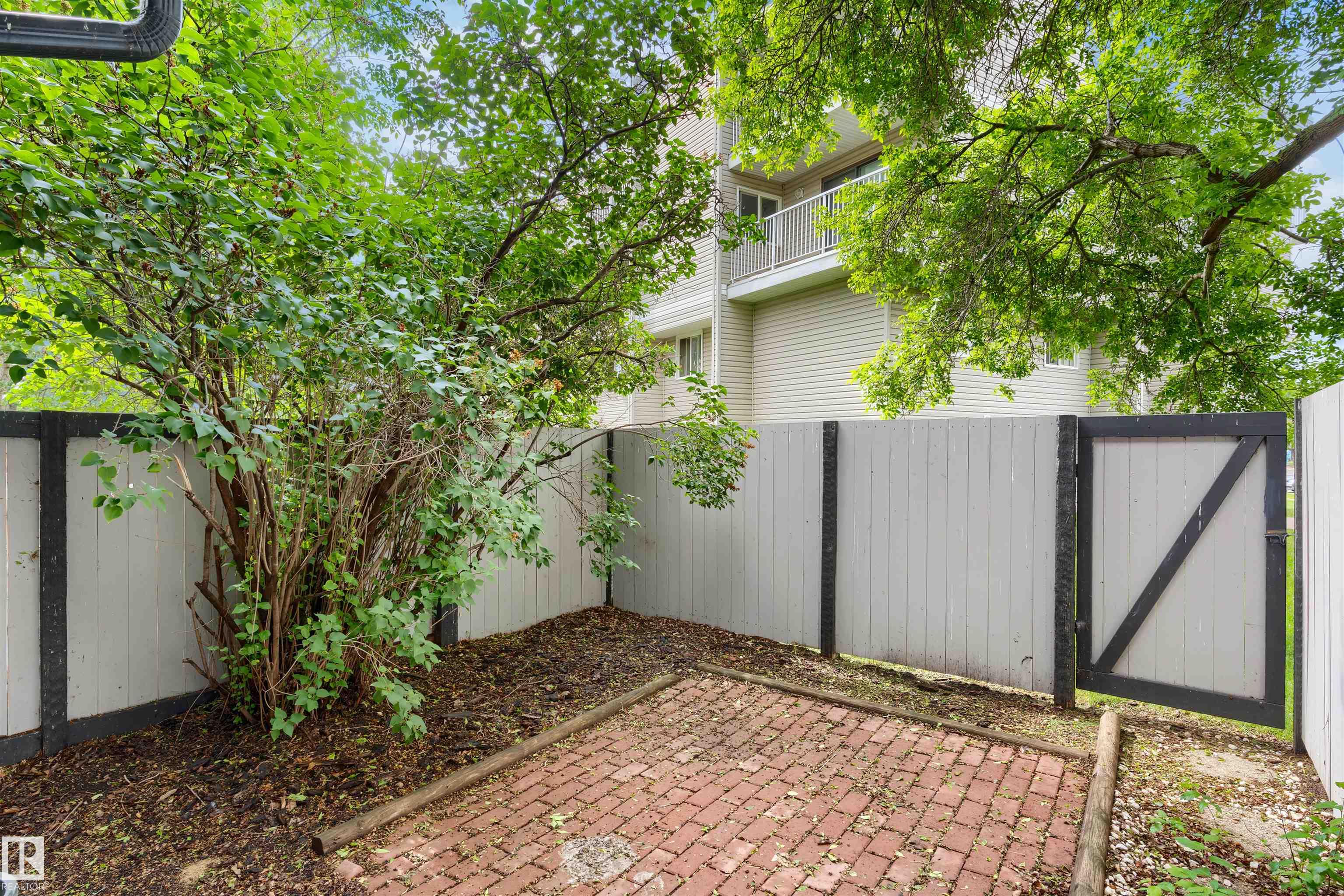 Photo 34 at 13828 24 Street NW, Bannerman, Edmonton