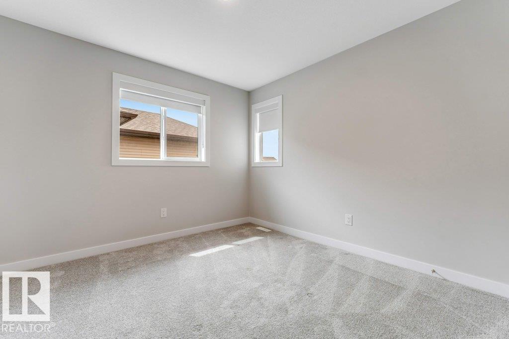 Photo 34 at 403 35 Avenue NW, Maple Crest, Edmonton
