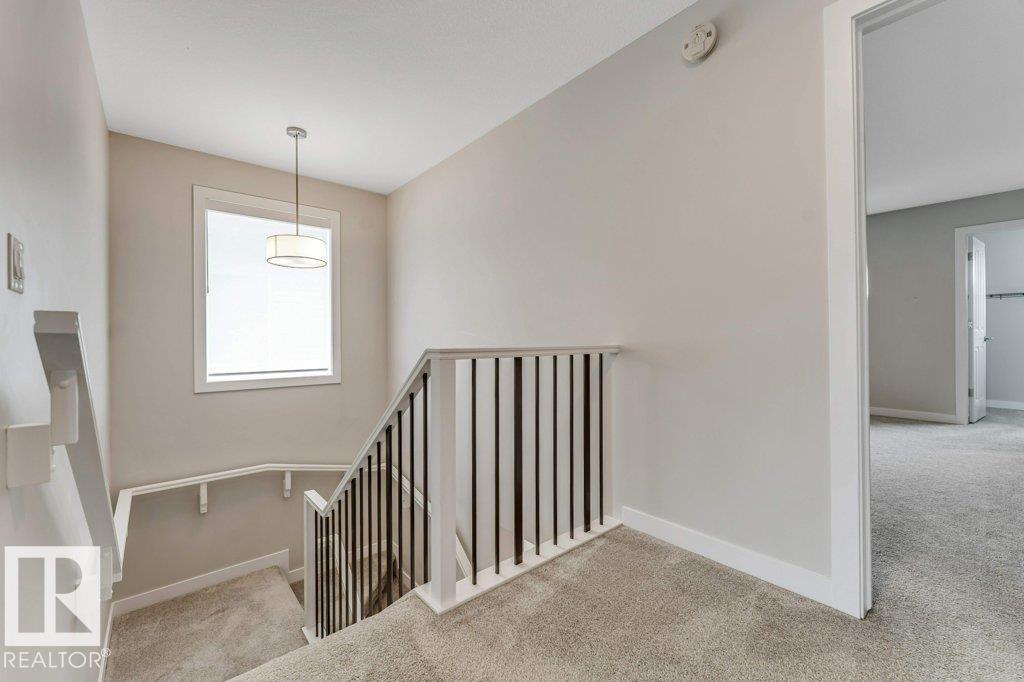 Photo 39 at 403 35 Avenue NW, Maple Crest, Edmonton