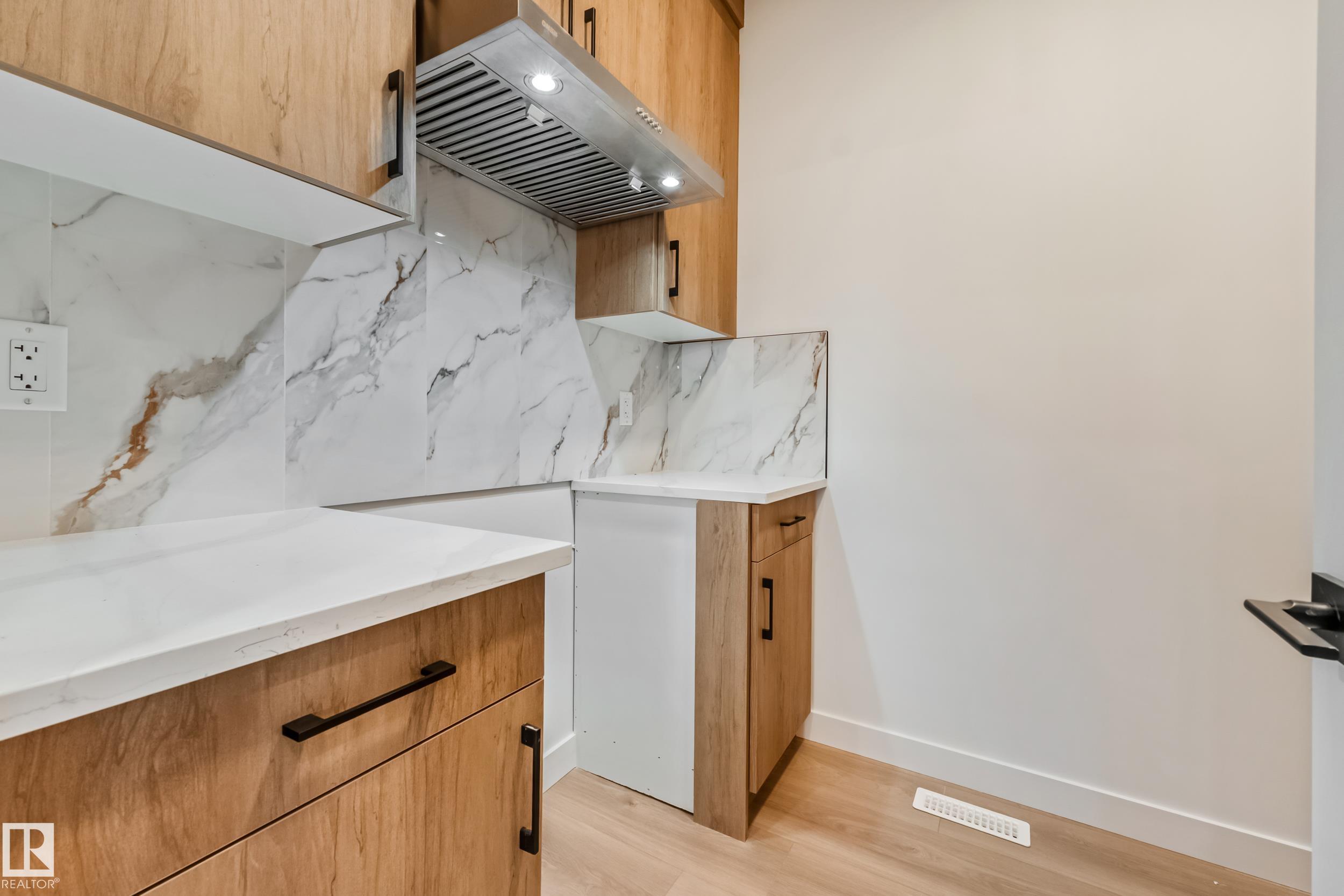 Photo 15 at 4636 18 Avenue SW, Meltwater, Edmonton
