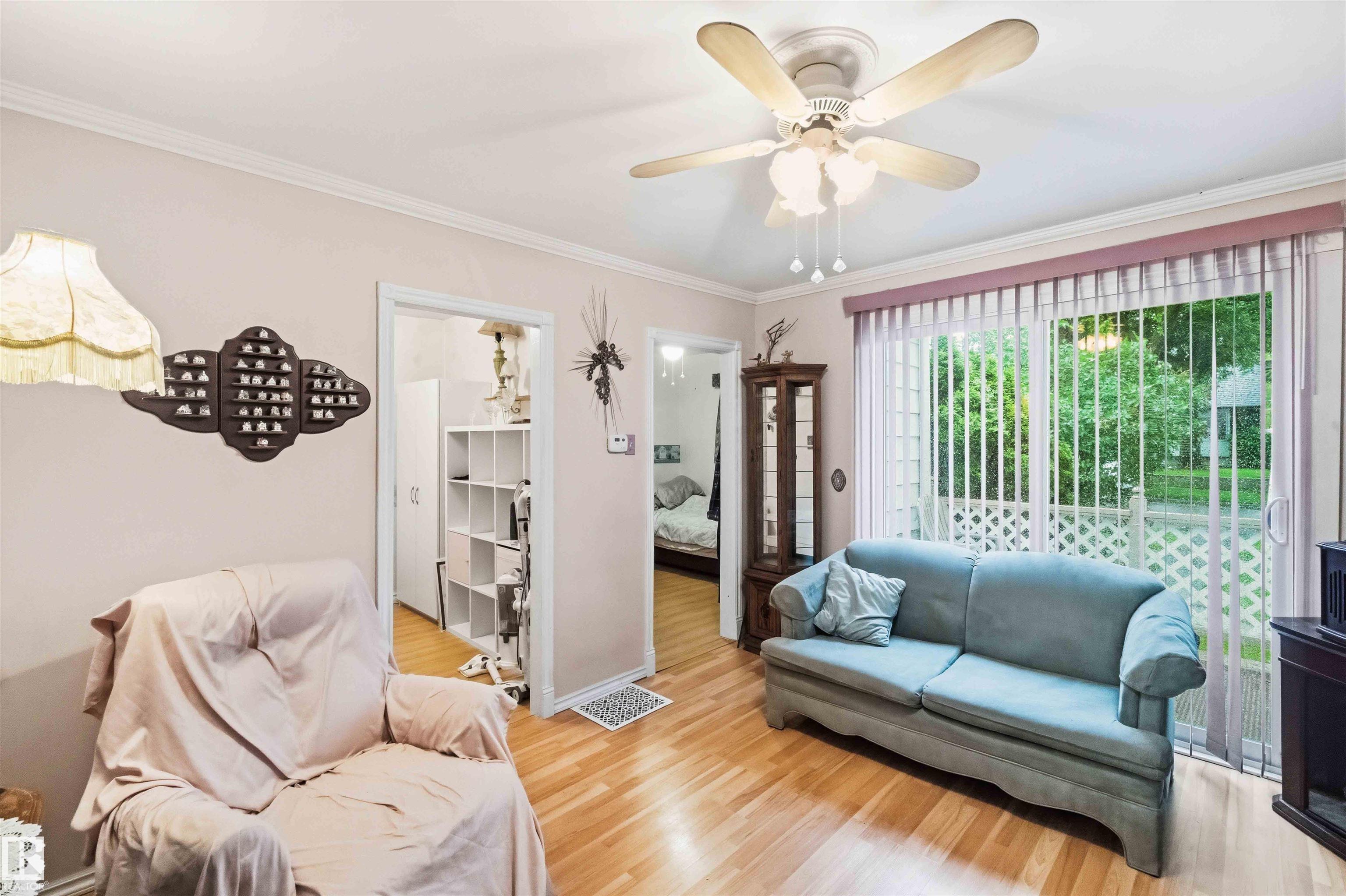 https://zimg.paragon.ice.com/ParagonImages/Property/PM/RAE/225407321/14/0/0/fa132d2ec336bb7374e3c36d808f4ad6/1/e9e638459752239eca554633f5e9528e/225407321-ccbc774c-aadc-4816-be58-510626498734.JPG