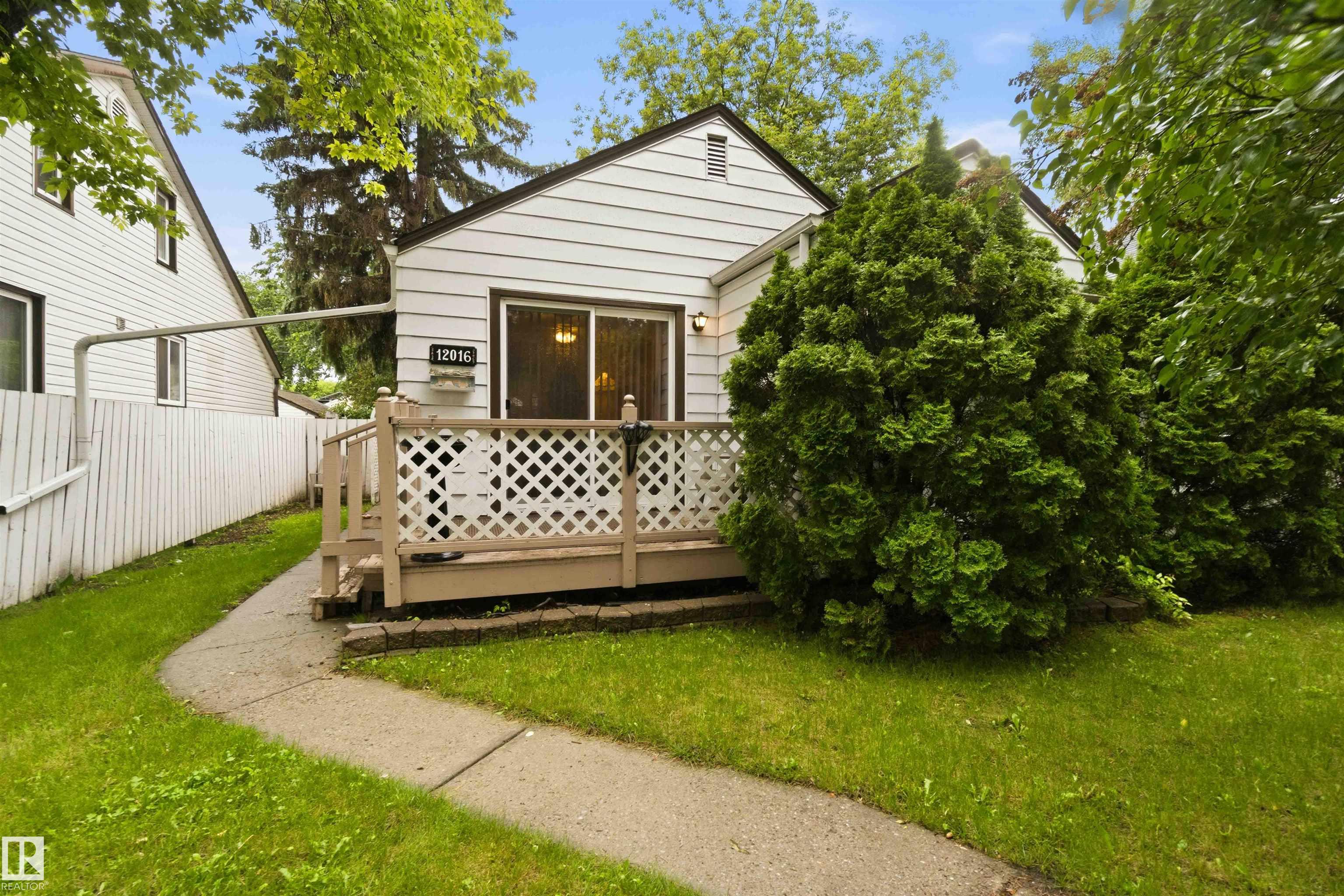 https://zimg.paragon.ice.com/ParagonImages/Property/PM/RAE/225407321/32/0/0/8e713c6690a7aba61d1a31884fe6a26f/1/e9e638459752239eca554633f5e9528e/225407321-7ebbc26a-e9cd-4989-bce7-32db23d6a443.JPG