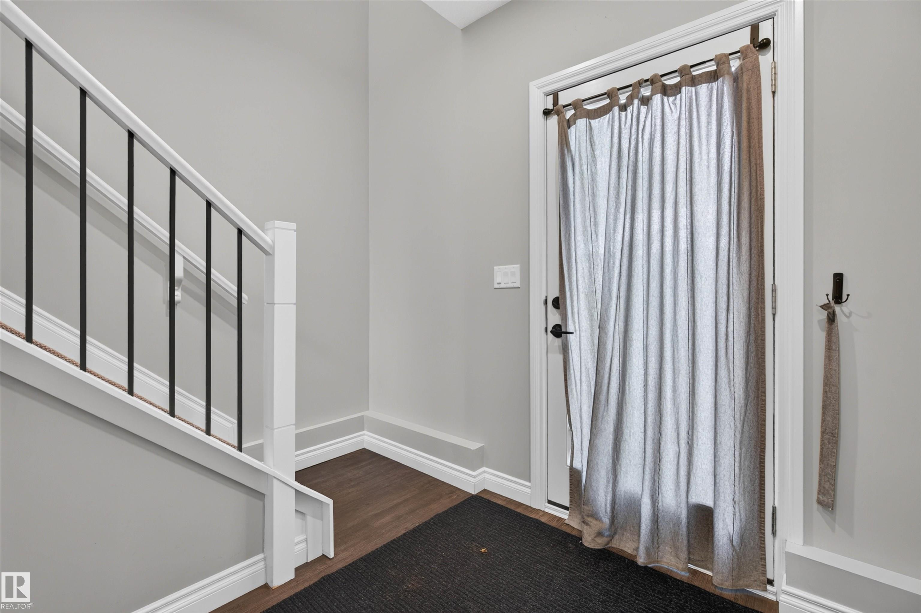 https://zimg.paragon.ice.com/ParagonImages/Property/PM/RAE/225407328/17/0/0/c3c62a20af35575f003db2cc63e419a3/1/2ff7dfa8789c35f3c22c999f13d0458b/225407328-8ab6c66a-ed57-4ac5-908f-980cafa64d72.JPG