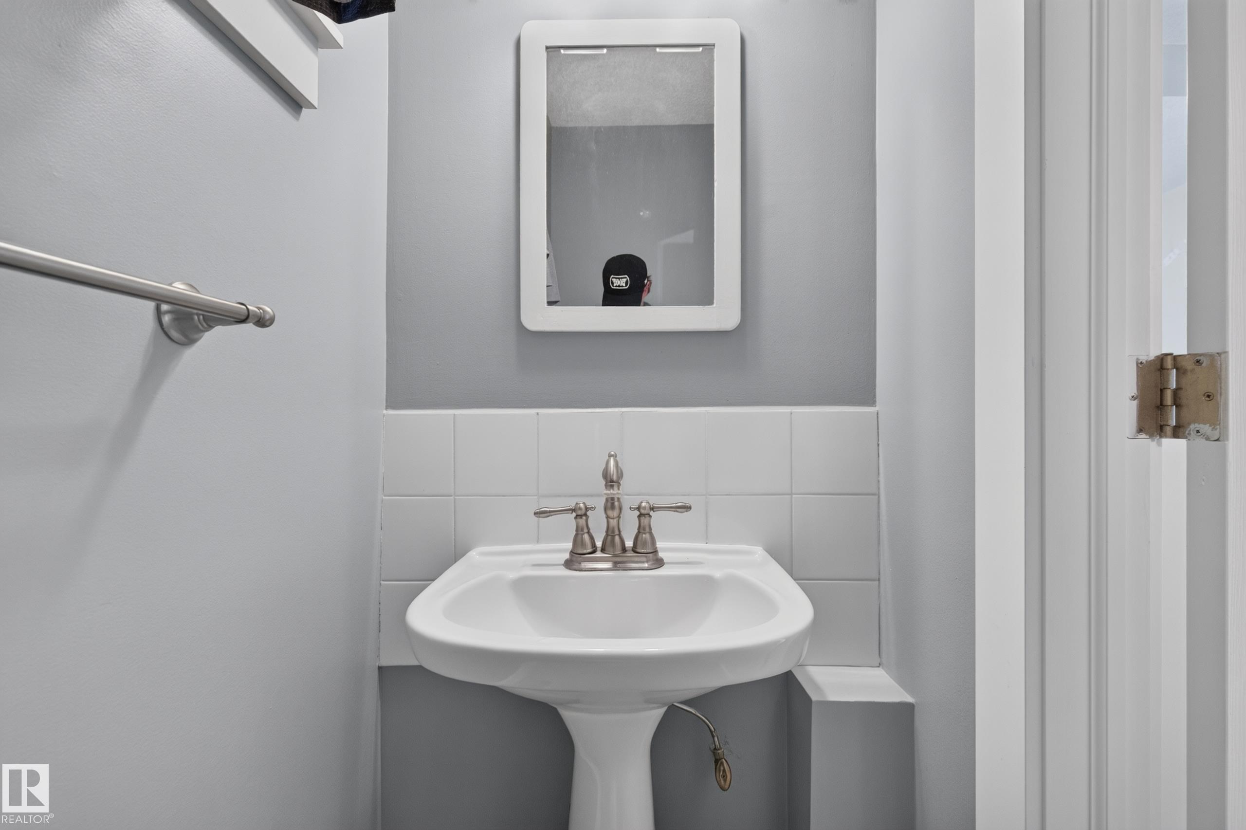 https://zimg.paragon.ice.com/ParagonImages/Property/PM/RAE/225407328/43/0/0/1513816e1d93d8e000a37a52e53533de/1/2ff7dfa8789c35f3c22c999f13d0458b/225407328-08e93137-6998-4957-89c9-f694ec4d1970.JPG