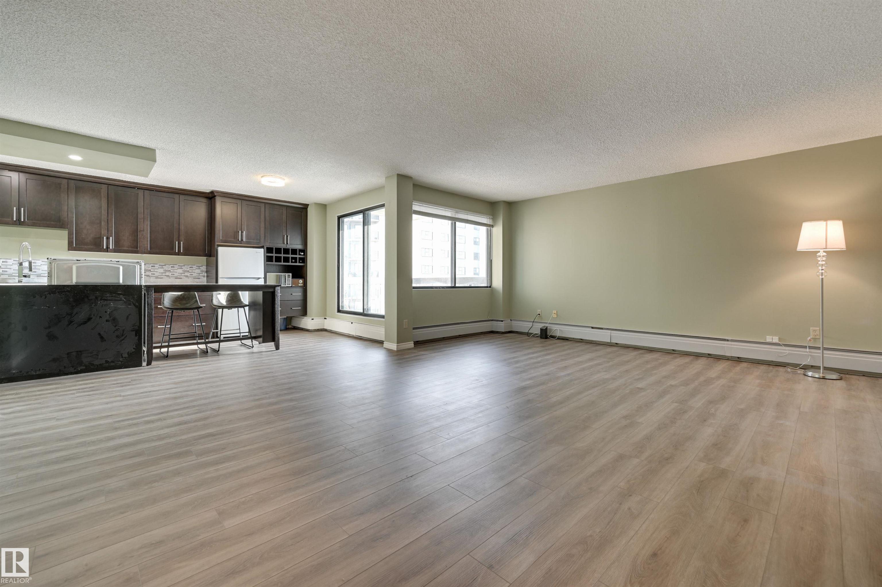 Photo 2 at 1003 - 10155 114 Street NW, Wîhkwêntôwin, Edmonton