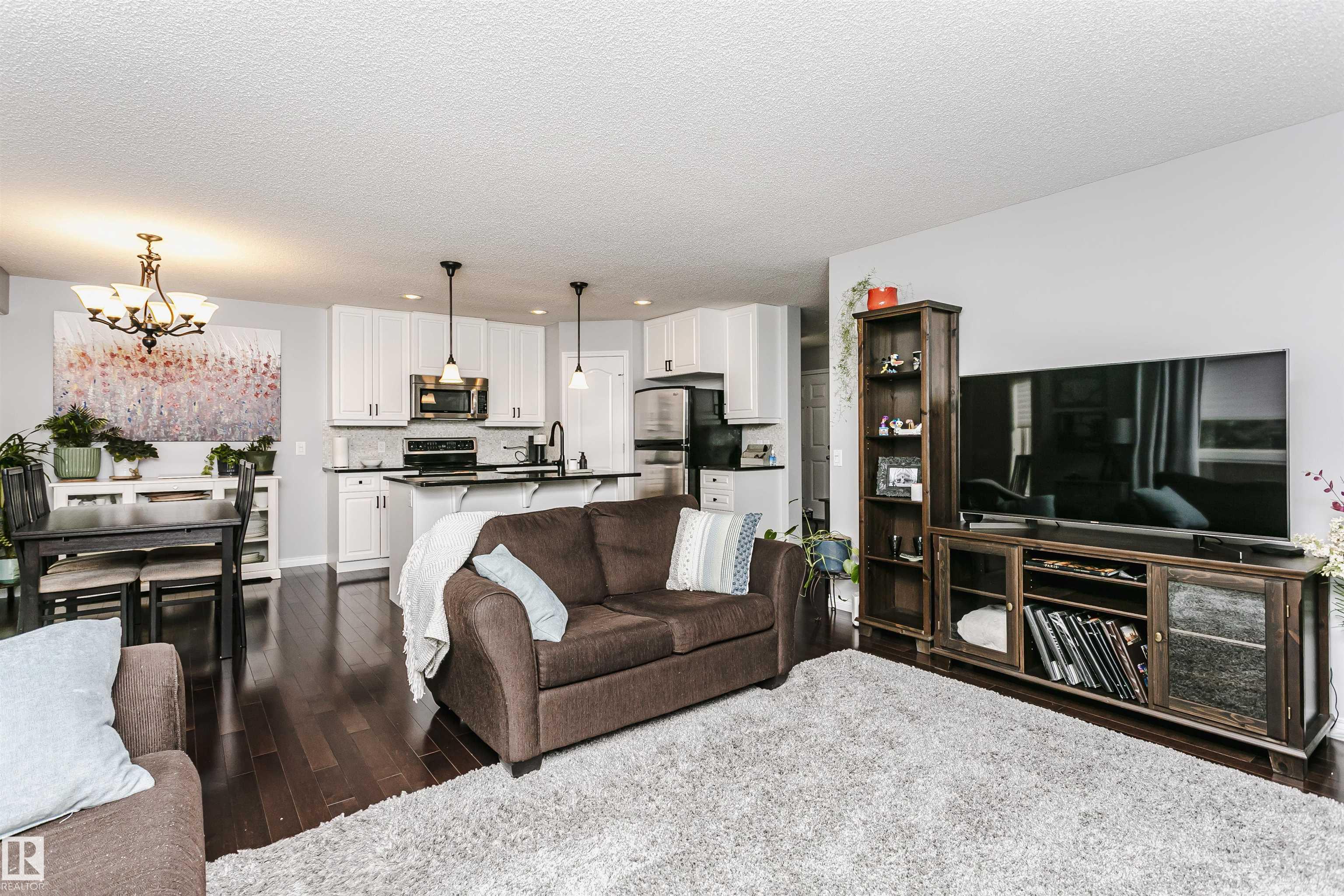 Photo 11 at 34 Norwood Close, North Ridge, St. Albert